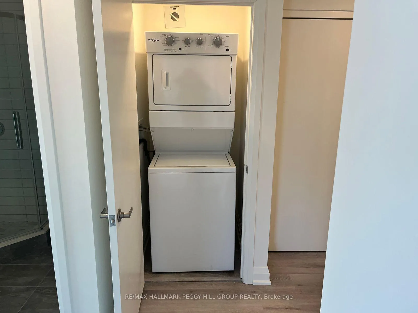 Photo 10 of Unit 612, 58 Lakeside Terrace, Barrie, Little Lake — HOMEH