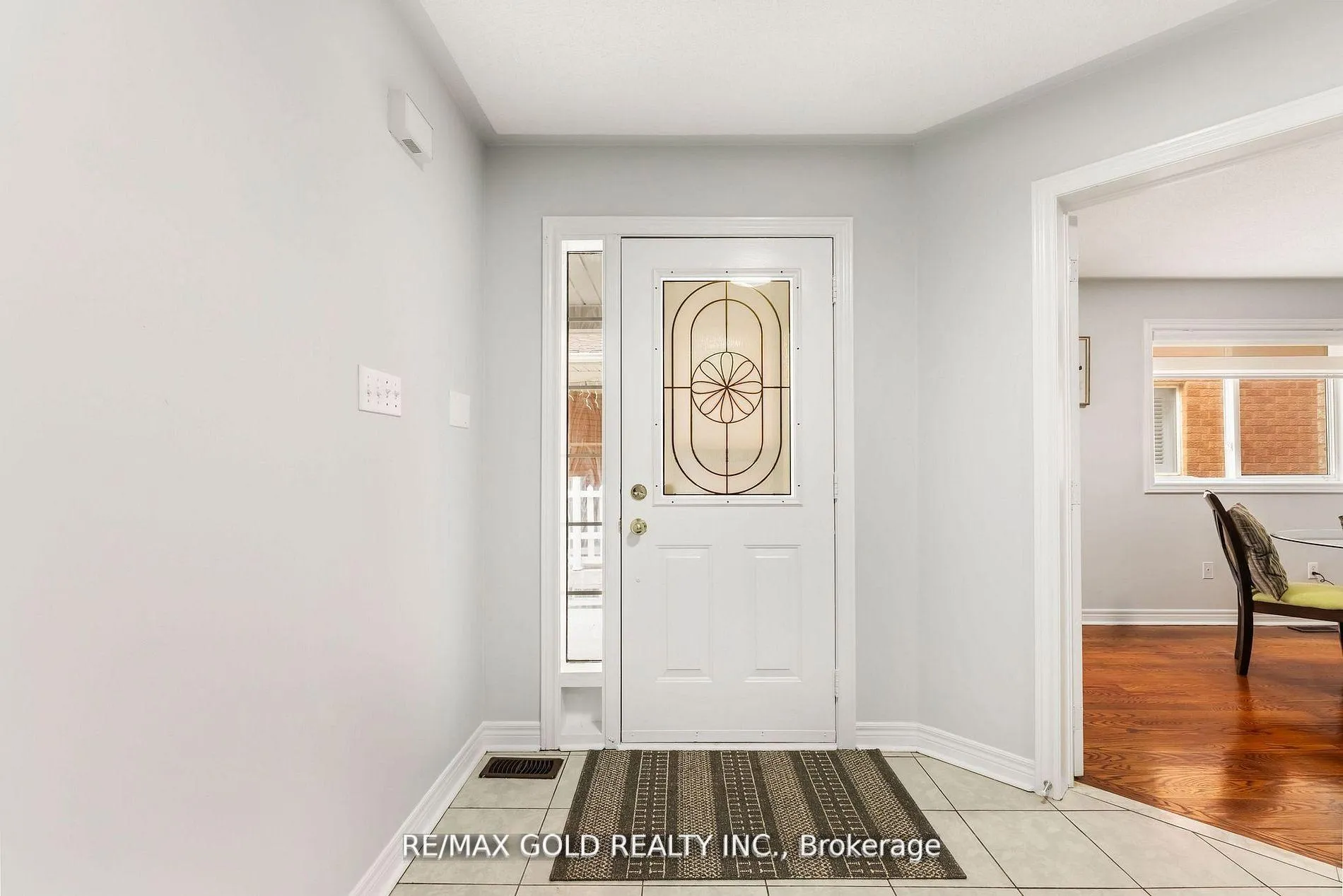 Photo 7 of 17 Dovesong Drive, Brampton, Sandringham-Wellington — HOMEH