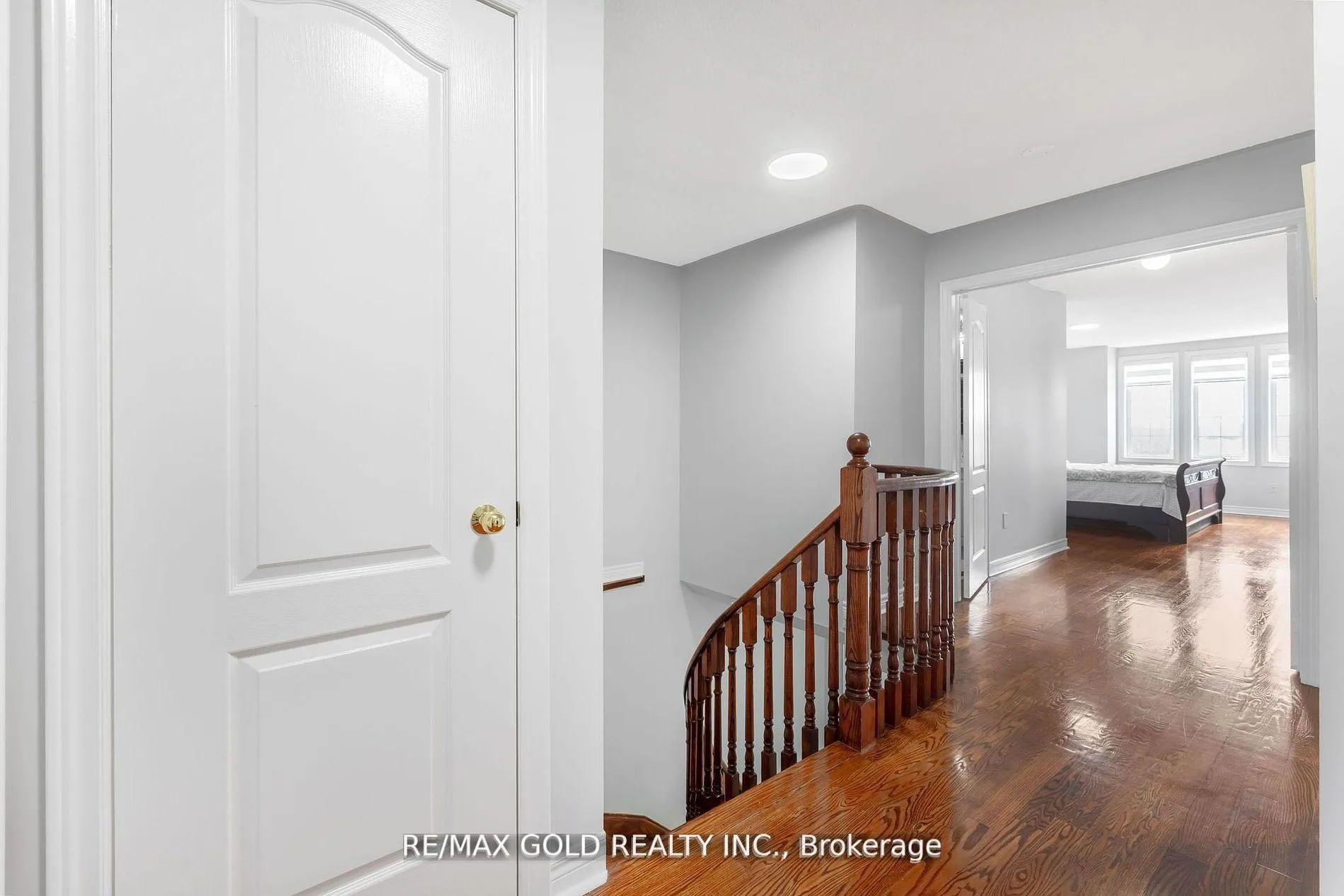 Photo 38 of 17 Dovesong Drive, Brampton, Sandringham-Wellington — HOMEH