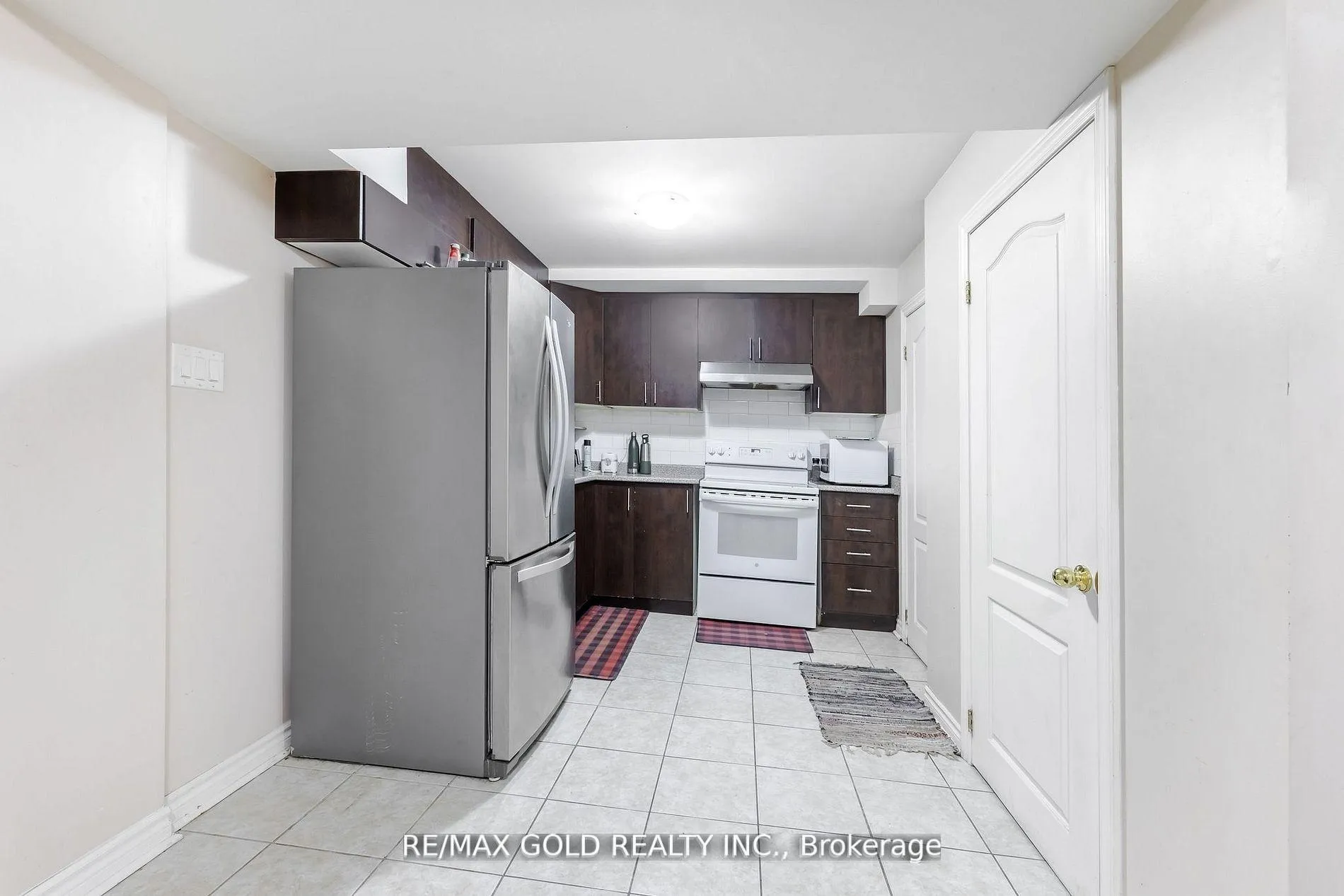 Photo 42 of 17 Dovesong Drive, Brampton, Sandringham-Wellington — HOMEH