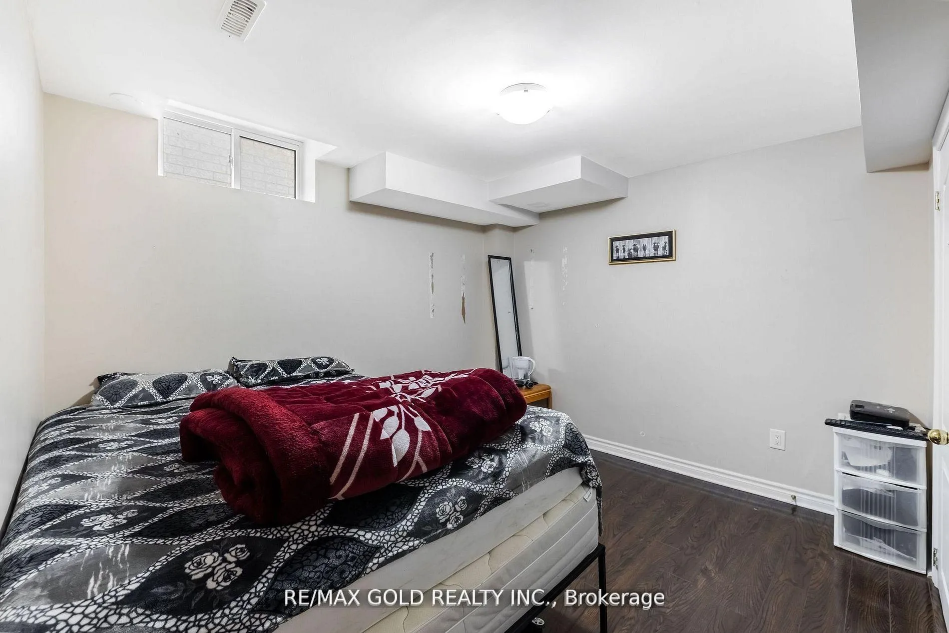 Photo 45 of 17 Dovesong Drive, Brampton, Sandringham-Wellington — HOMEH