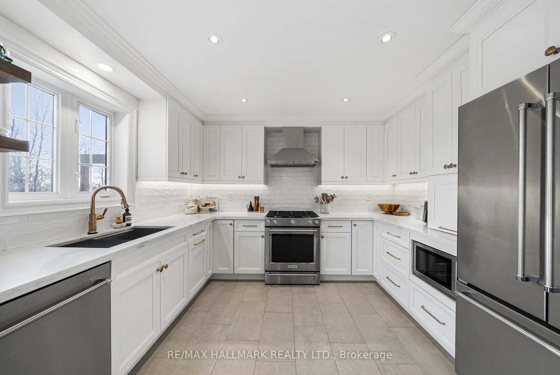 Photo 18 of 42 Moynahan Crescent, Ajax, South East — HOMEH