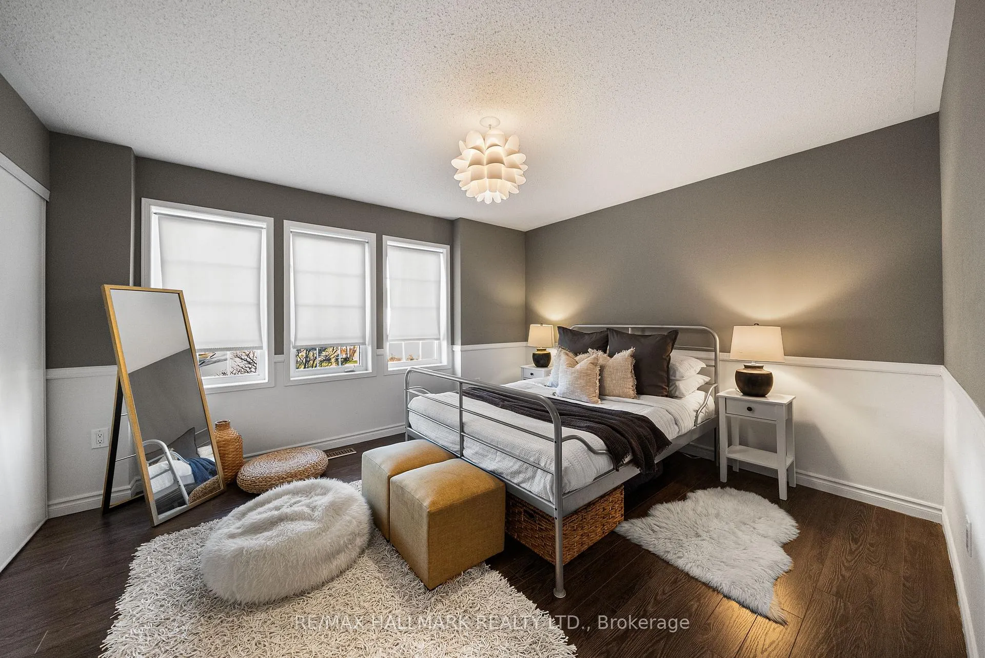 Photo 38 of 42 Moynahan Crescent, Ajax, South East — HOMEH