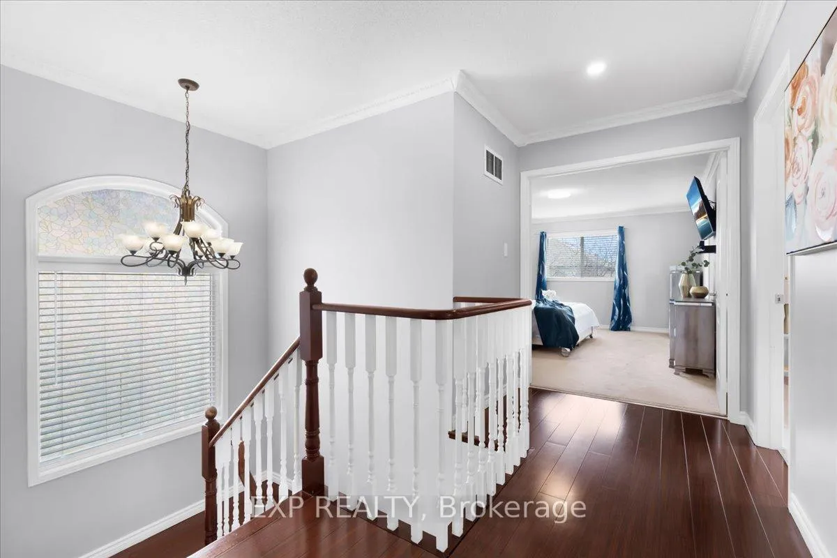 Photo 17 of 67 El Camino Way, Brampton, Fletcher's Meadow — HOMEH