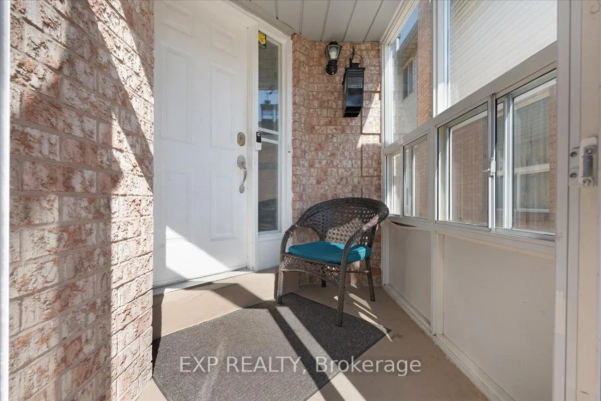 Photo 3 of 35 Trammell Lane, Brampton, Fletcher's West — HOMEH