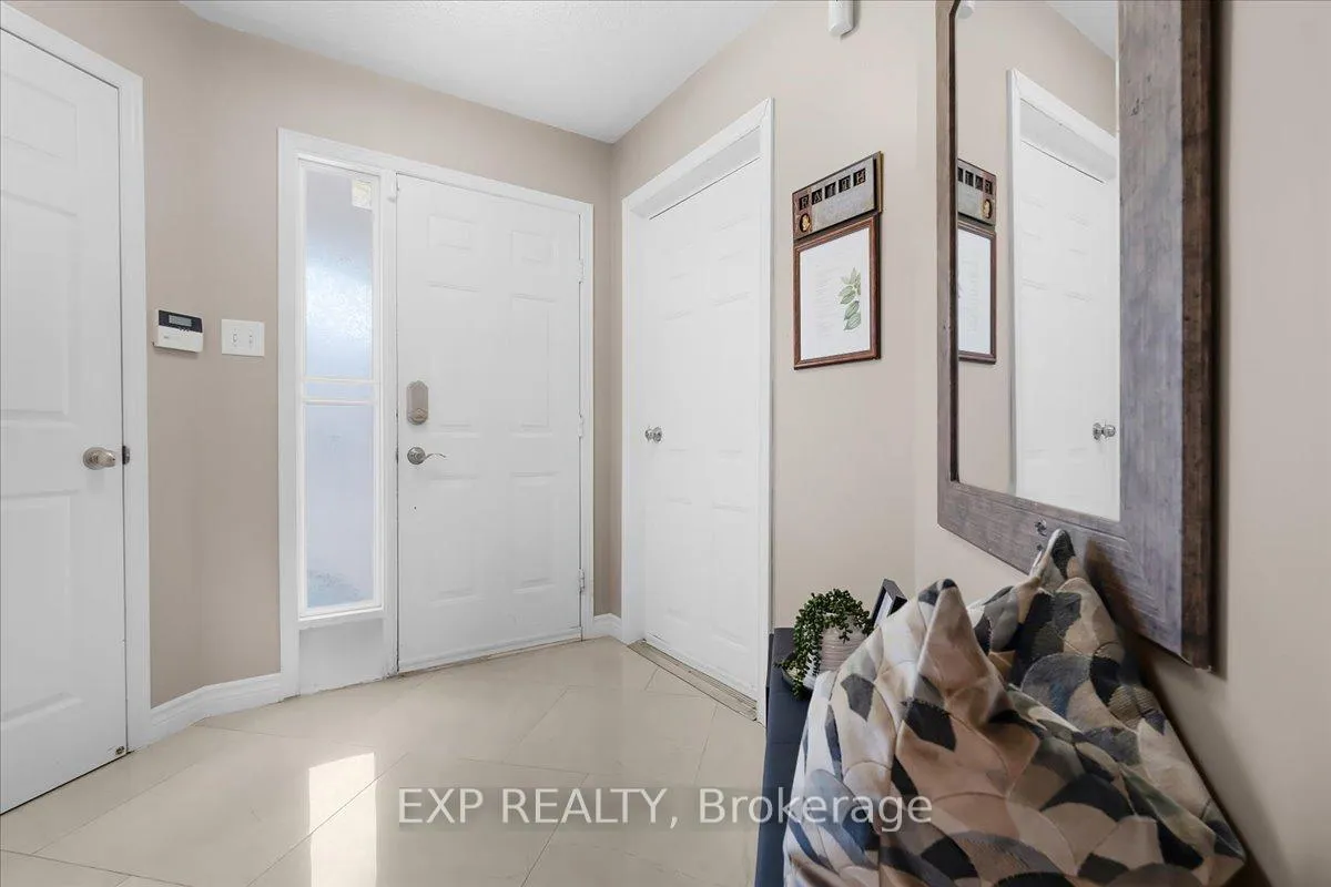 Photo 4 of 35 Trammell Lane, Brampton, Fletcher's West — HOMEH