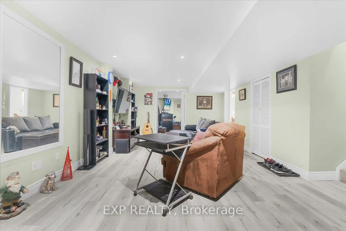 Photo 32 of 35 Trammell Lane, Brampton, Fletcher's West — HOMEH