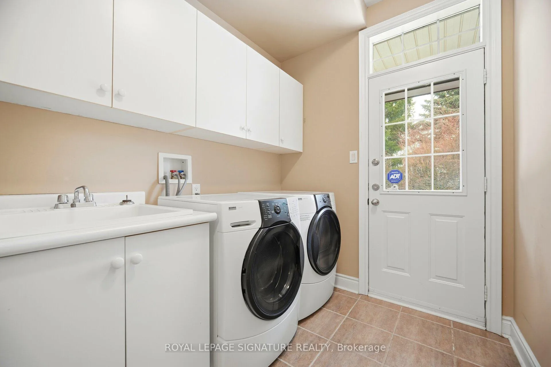 Photo 20 of 1592 Hallstone Road, Brampton, Bram West — HOMEH