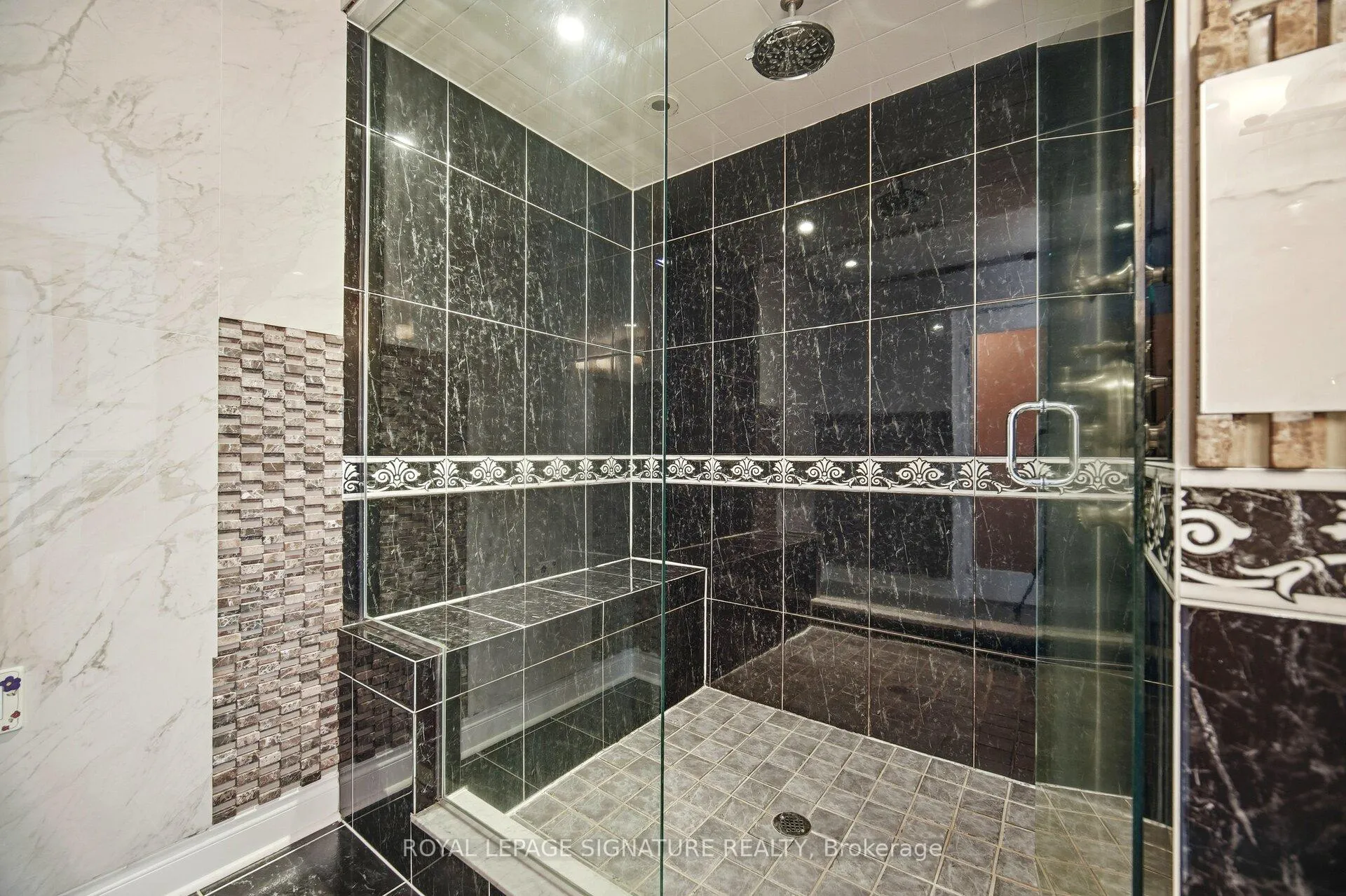 Photo 27 of 1592 Hallstone Road, Brampton, Bram West — HOMEH