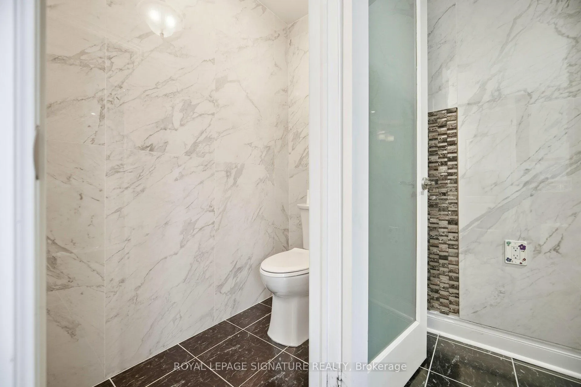 Photo 28 of 1592 Hallstone Road, Brampton, Bram West — HOMEH