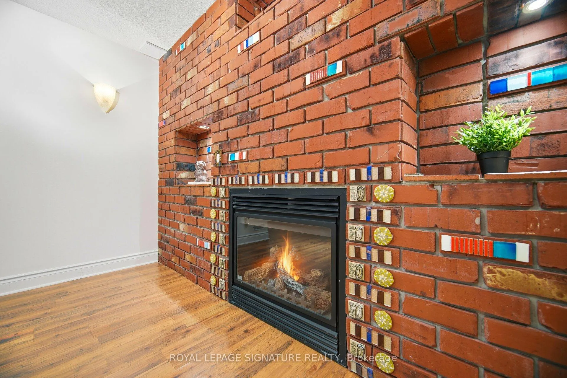 Photo 40 of 1592 Hallstone Road, Brampton, Bram West — HOMEH
