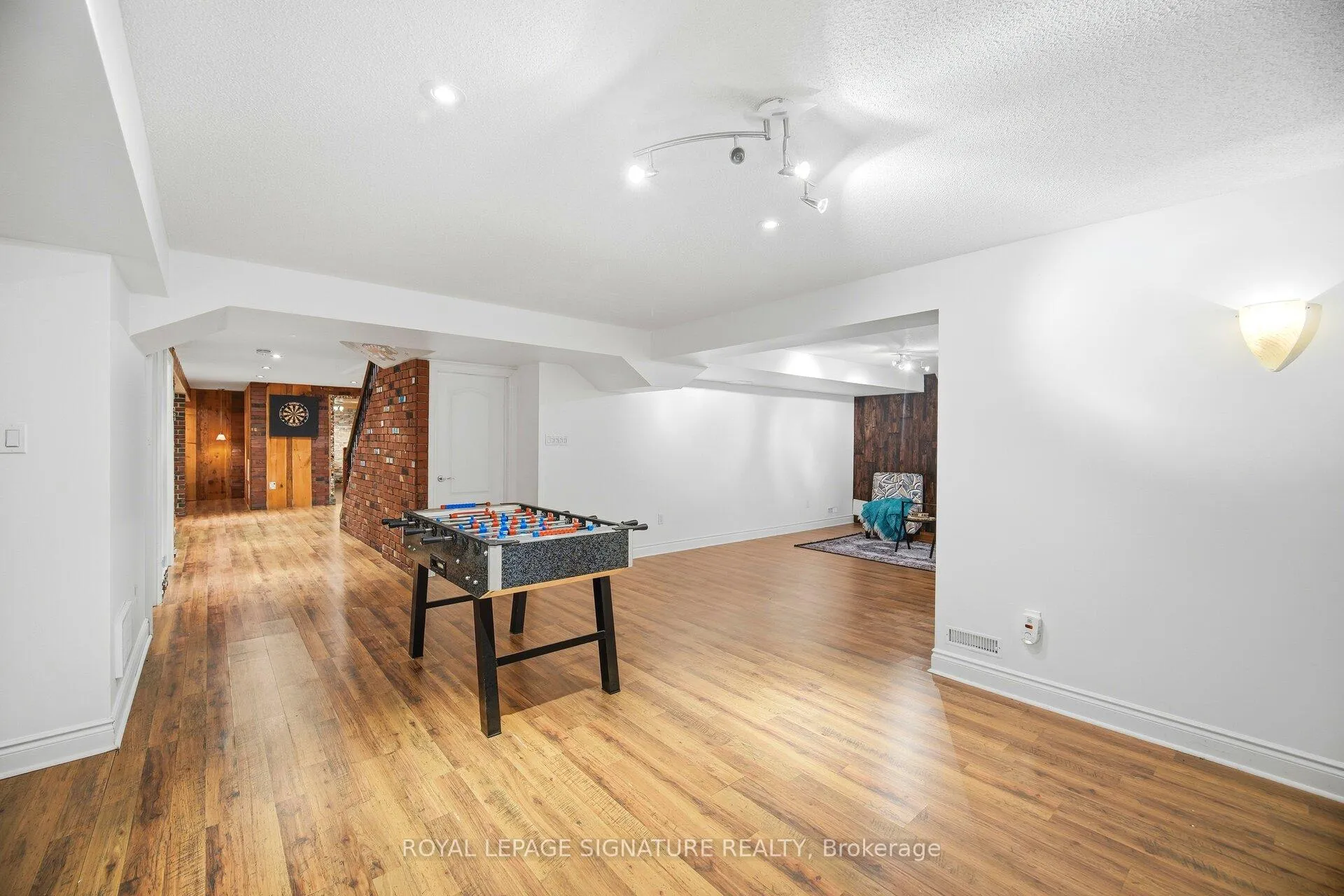 Photo 41 of 1592 Hallstone Road, Brampton, Bram West — HOMEH