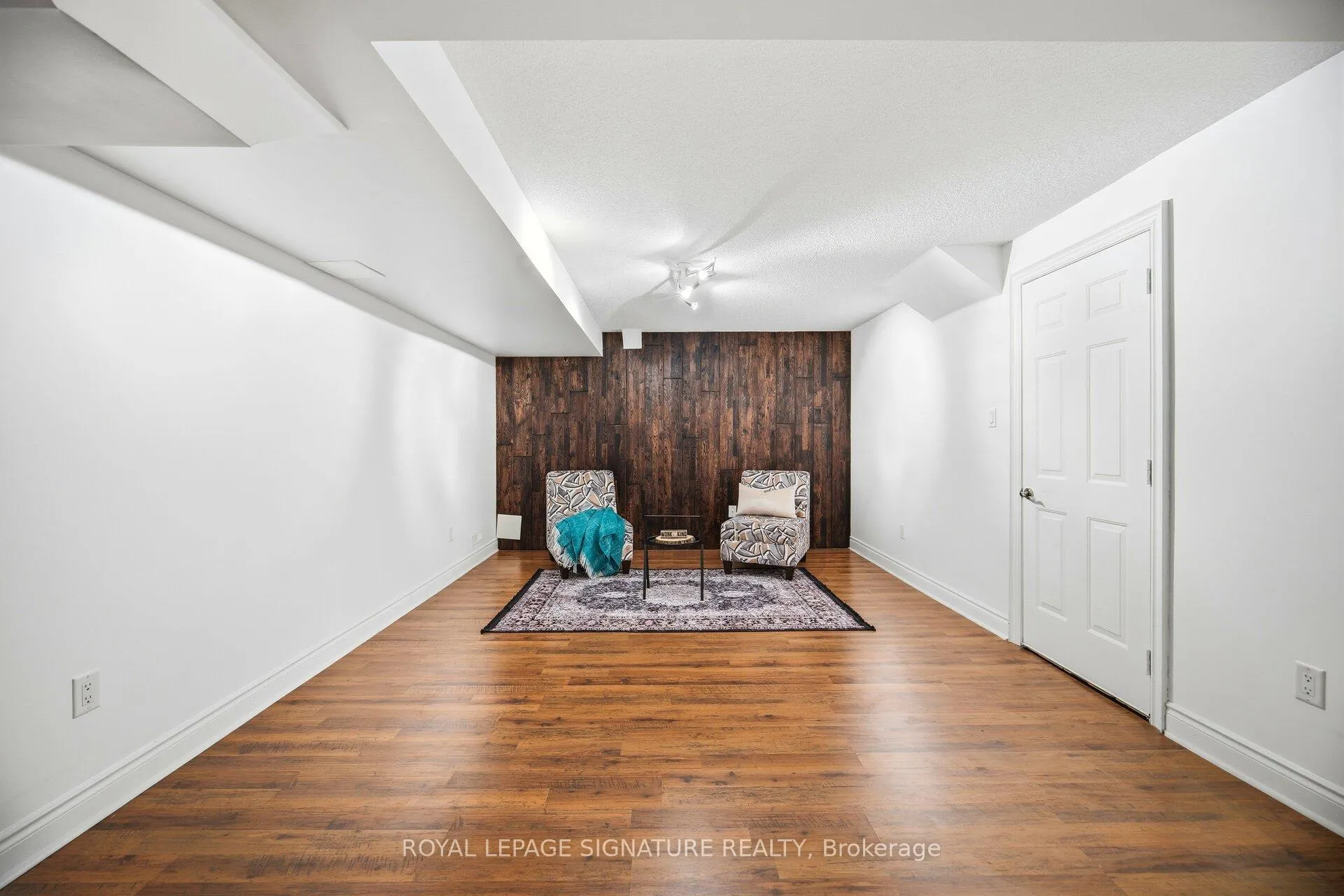 Photo 42 of 1592 Hallstone Road, Brampton, Bram West — HOMEH