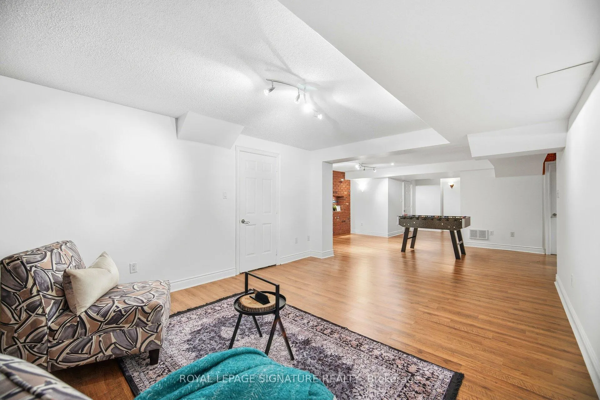 Photo 43 of 1592 Hallstone Road, Brampton, Bram West — HOMEH