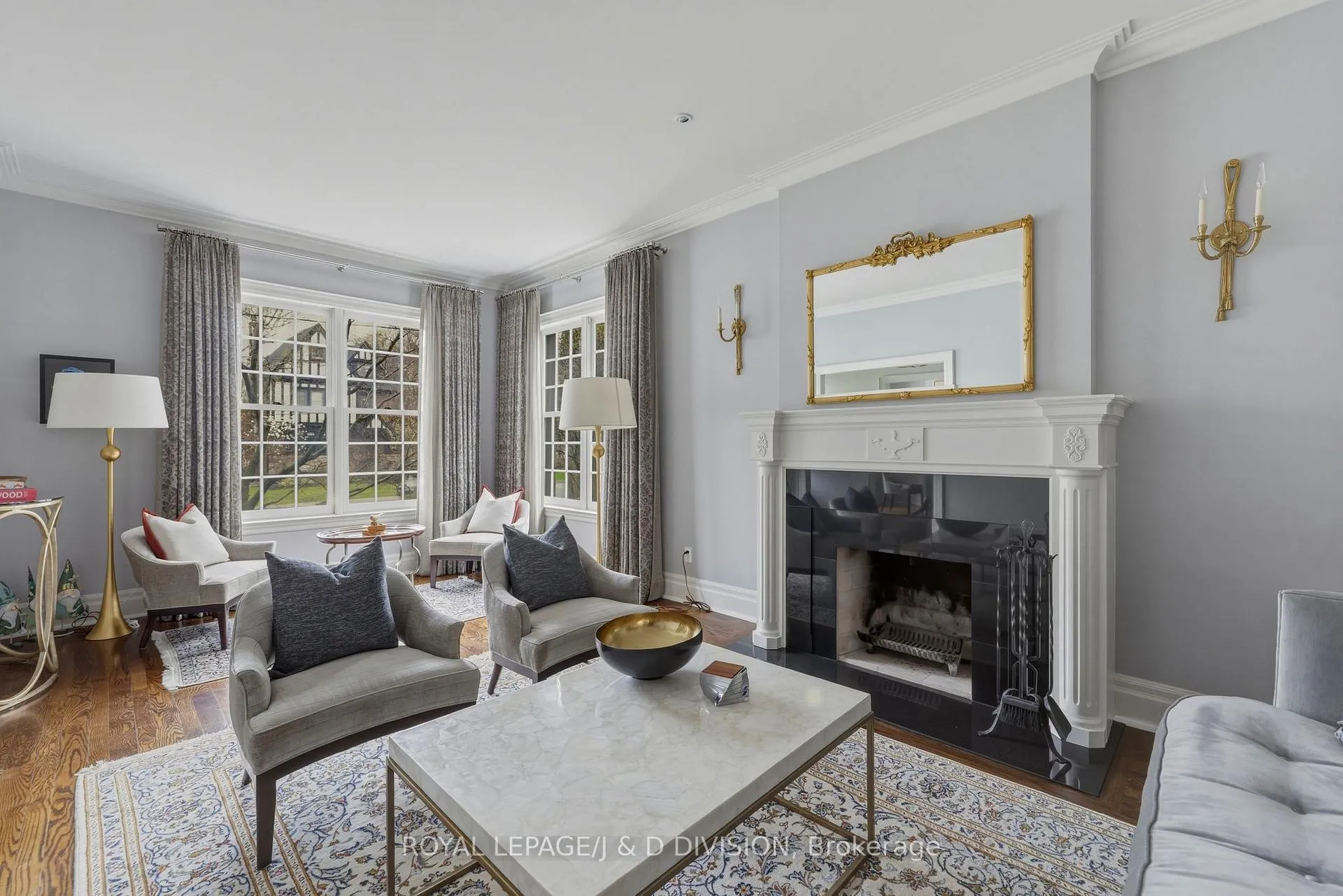 Photo 4 of 118 Strathallan Boulevard, Toronto, Lawrence Park South — HOMEH