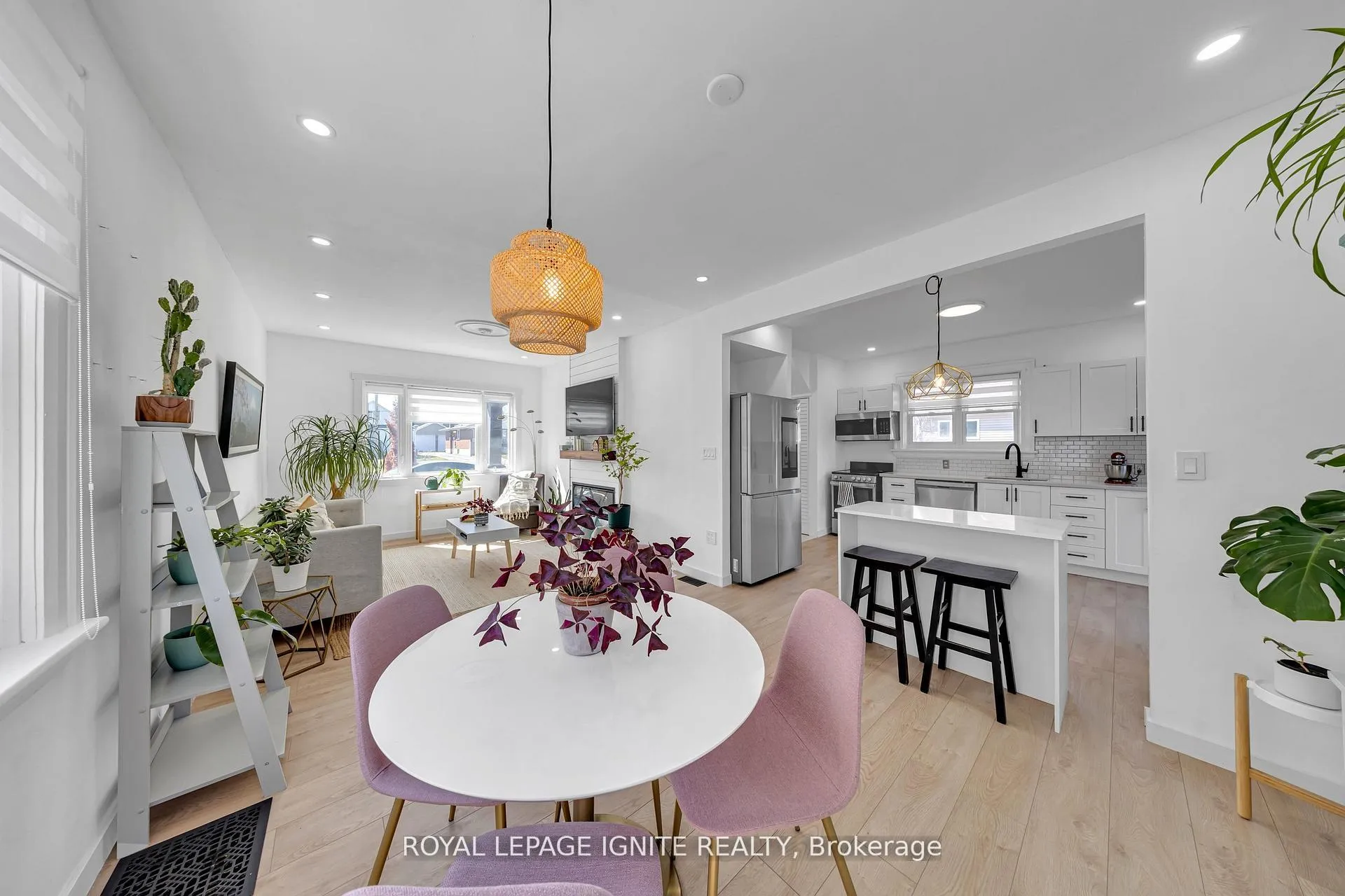 Photo 12 of 101 Gibbons Street, Oshawa, McLaughlin — HOMEH