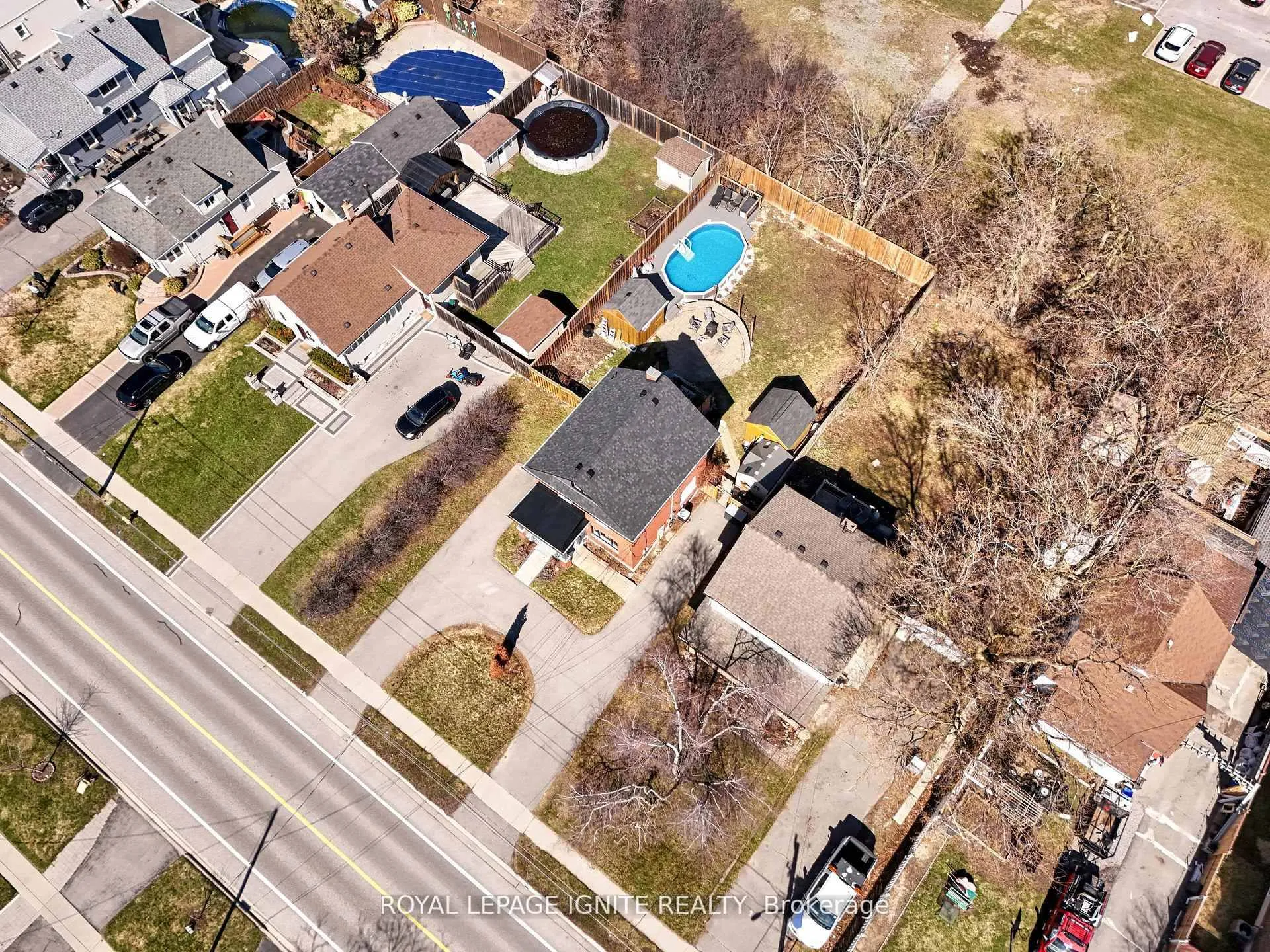 Photo 50 of 101 Gibbons Street, Oshawa, McLaughlin — HOMEH