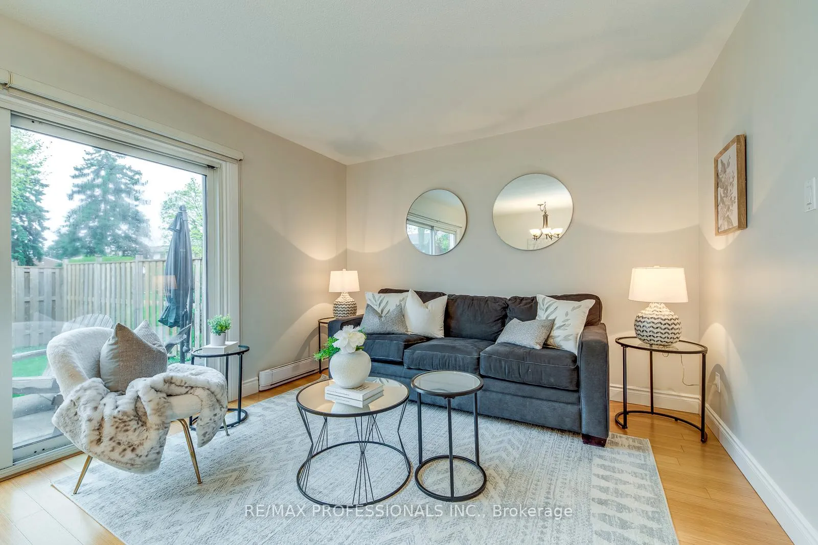 Photo 10 of Unit 18, 17 Centennial Park Road, Etobicoke, Eringate-Centennial-West Deane — HOMEH