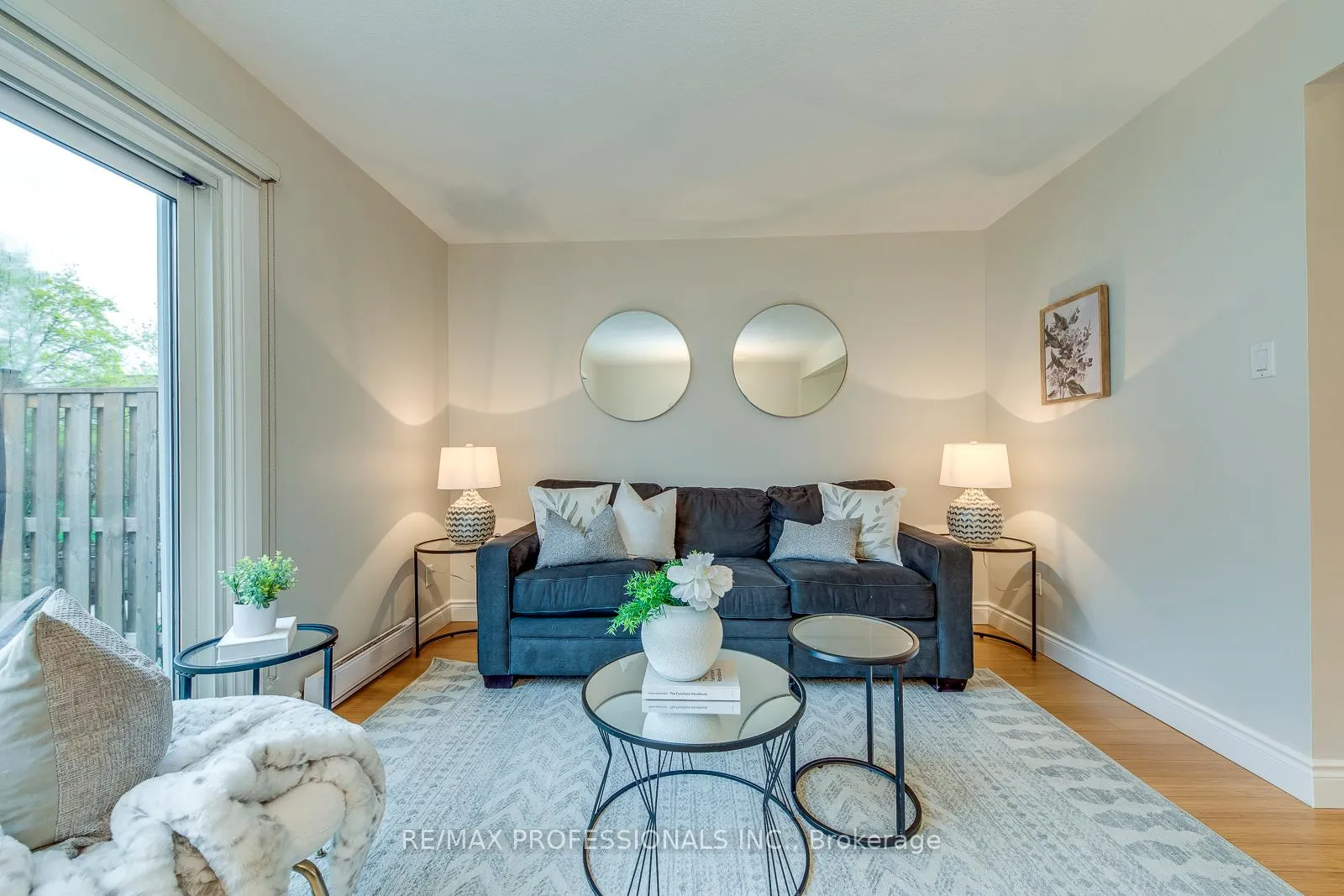 Photo 11 of Unit 18, 17 Centennial Park Road, Etobicoke, Eringate-Centennial-West Deane — HOMEH