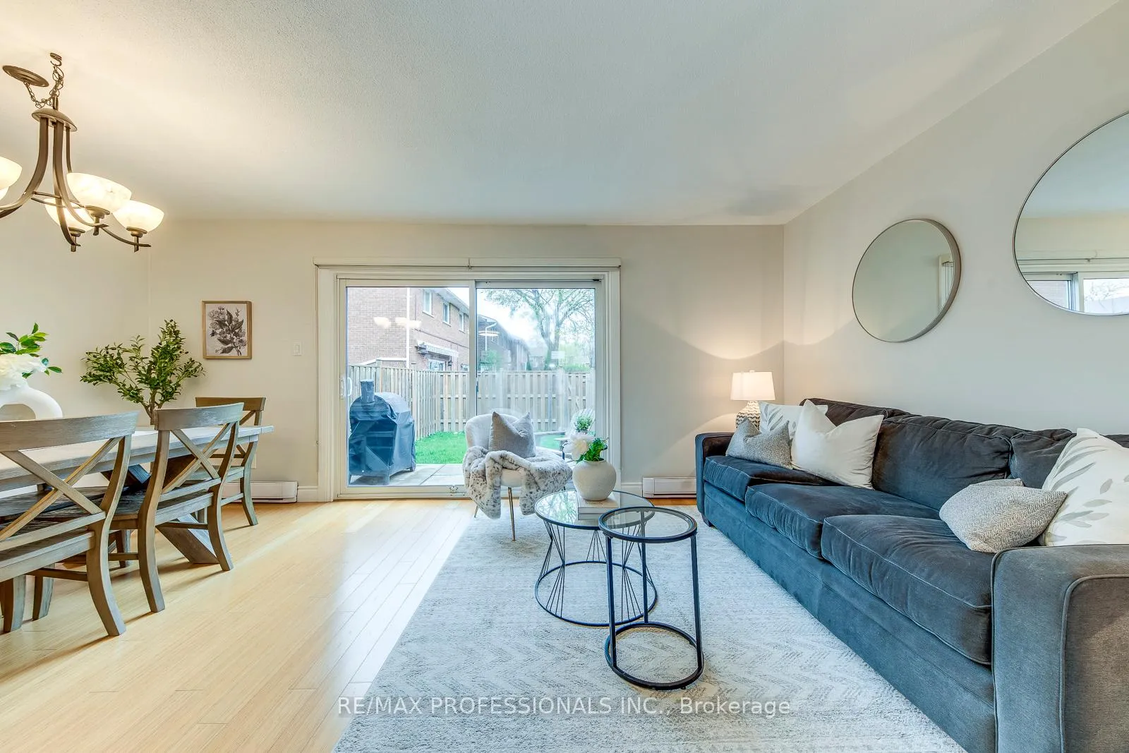 Photo 13 of Unit 18, 17 Centennial Park Road, Etobicoke, Eringate-Centennial-West Deane — HOMEH