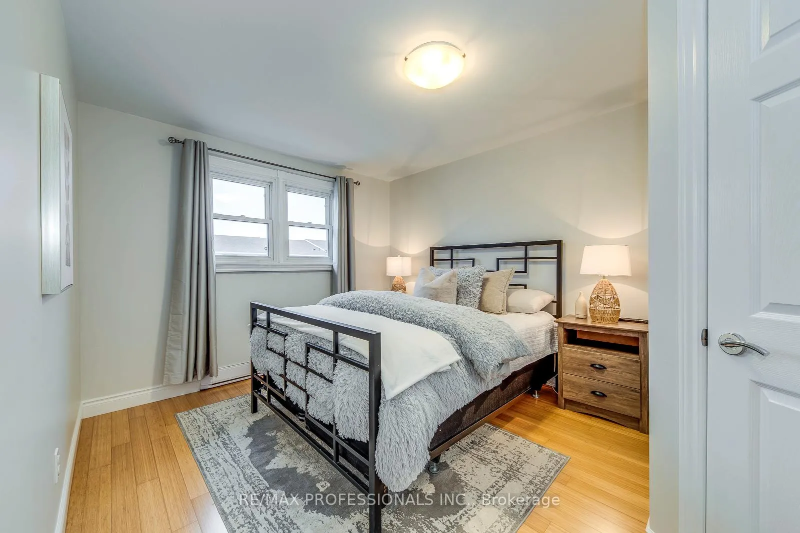 Photo 24 of Unit 18, 17 Centennial Park Road, Etobicoke, Eringate-Centennial-West Deane — HOMEH