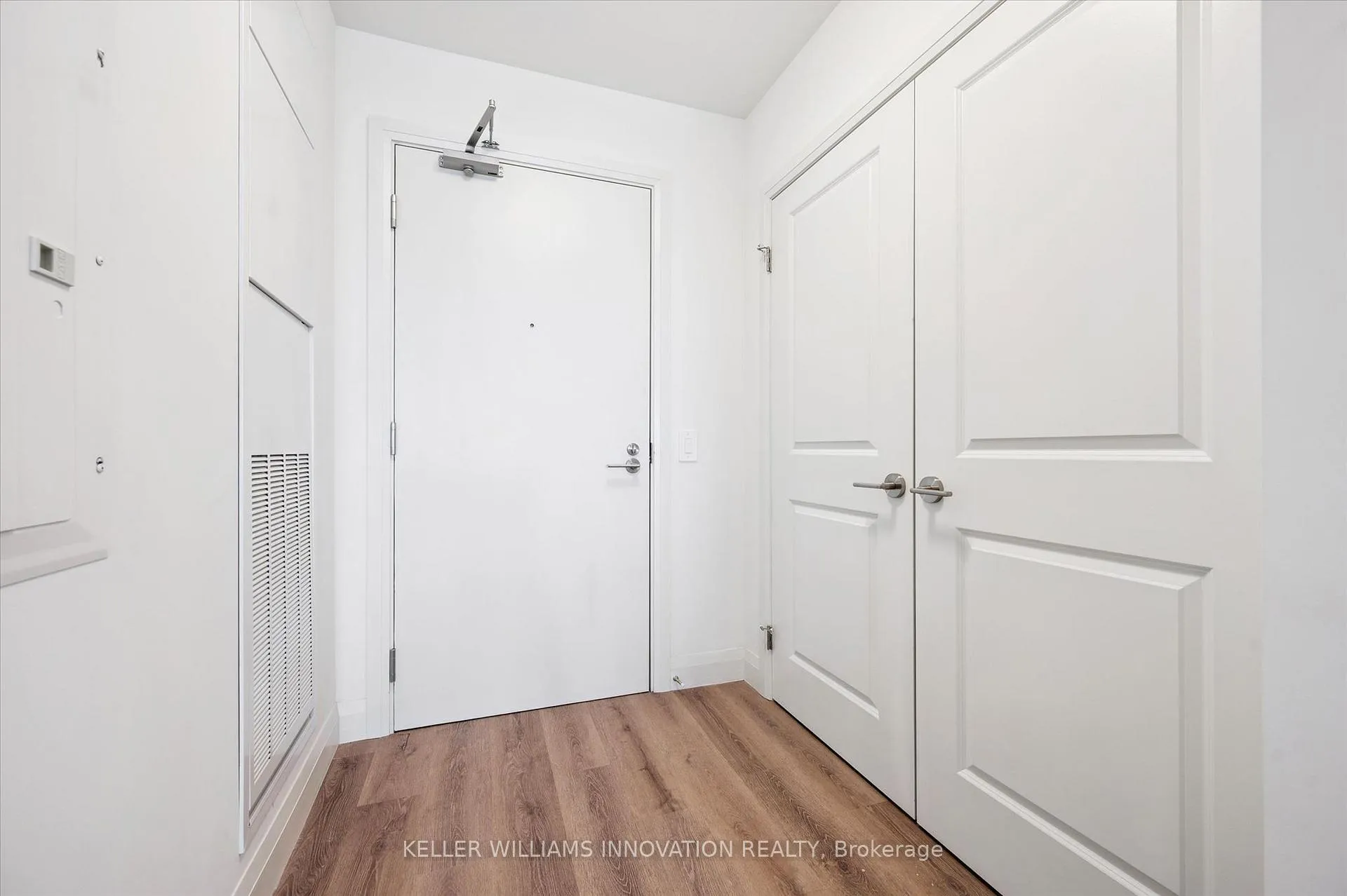 Photo 4 of Unit 214, 1333 Weber Street E, Kitchener, Stanley Park — HOMEH