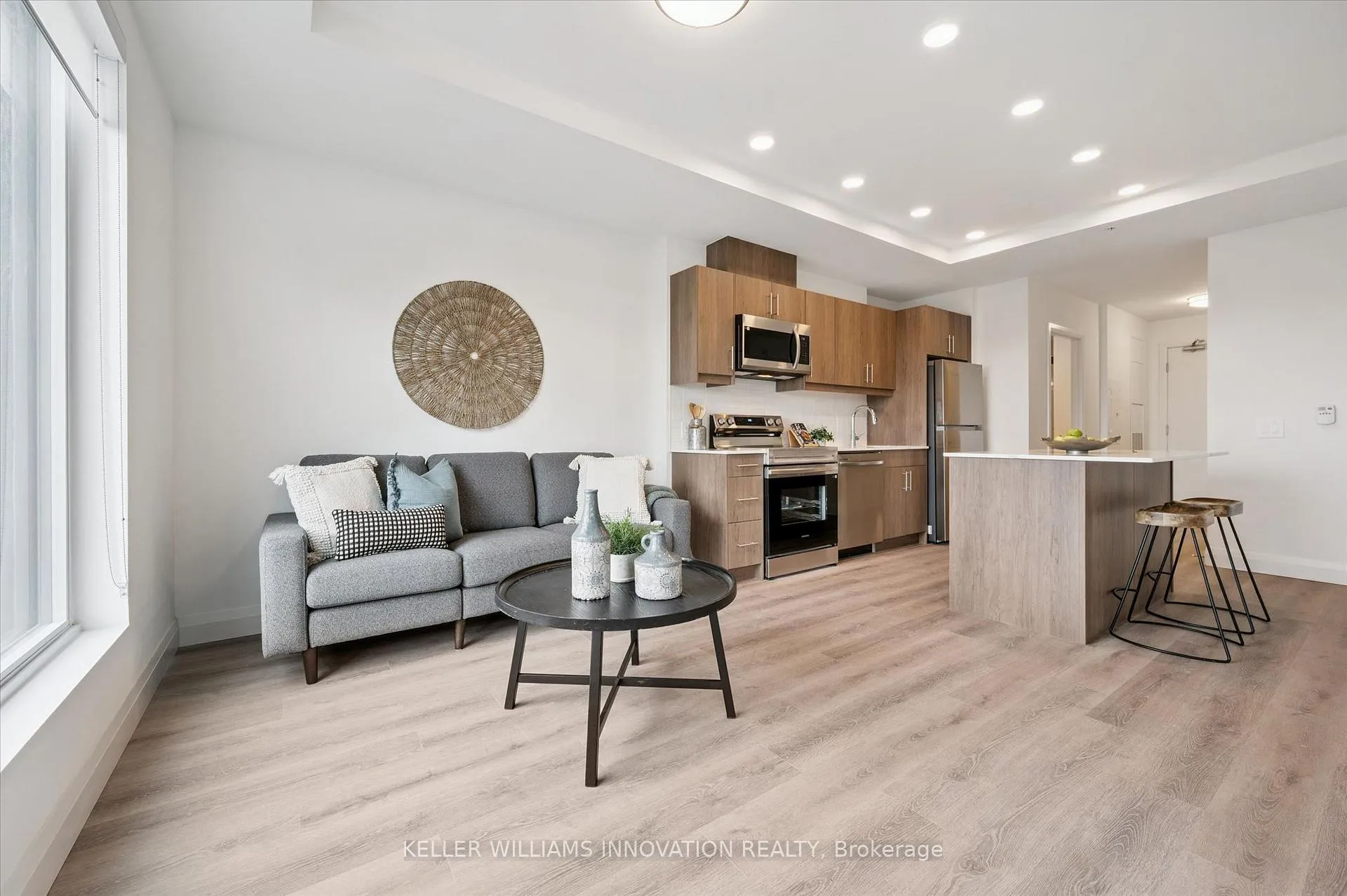 Photo 9 of Unit 214, 1333 Weber Street E, Kitchener, Stanley Park — HOMEH