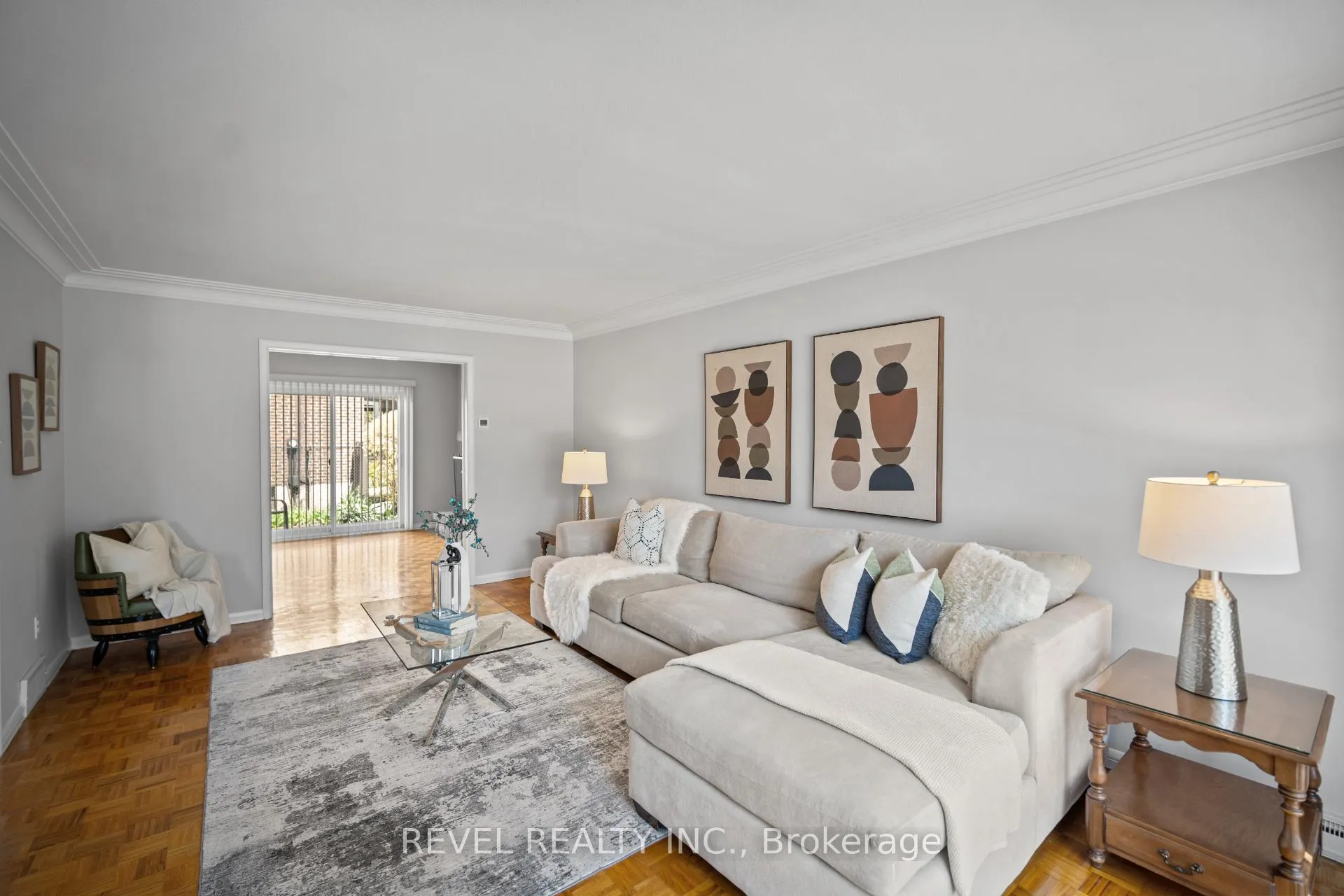 Photo 7 of 88 Culham Drive W, Cambridge — HOMEH