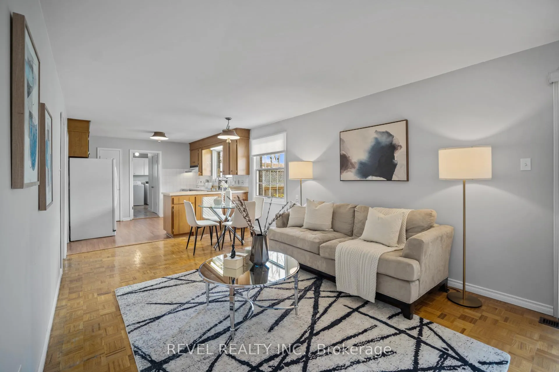 Photo 20 of 88 Culham Drive W, Cambridge — HOMEH