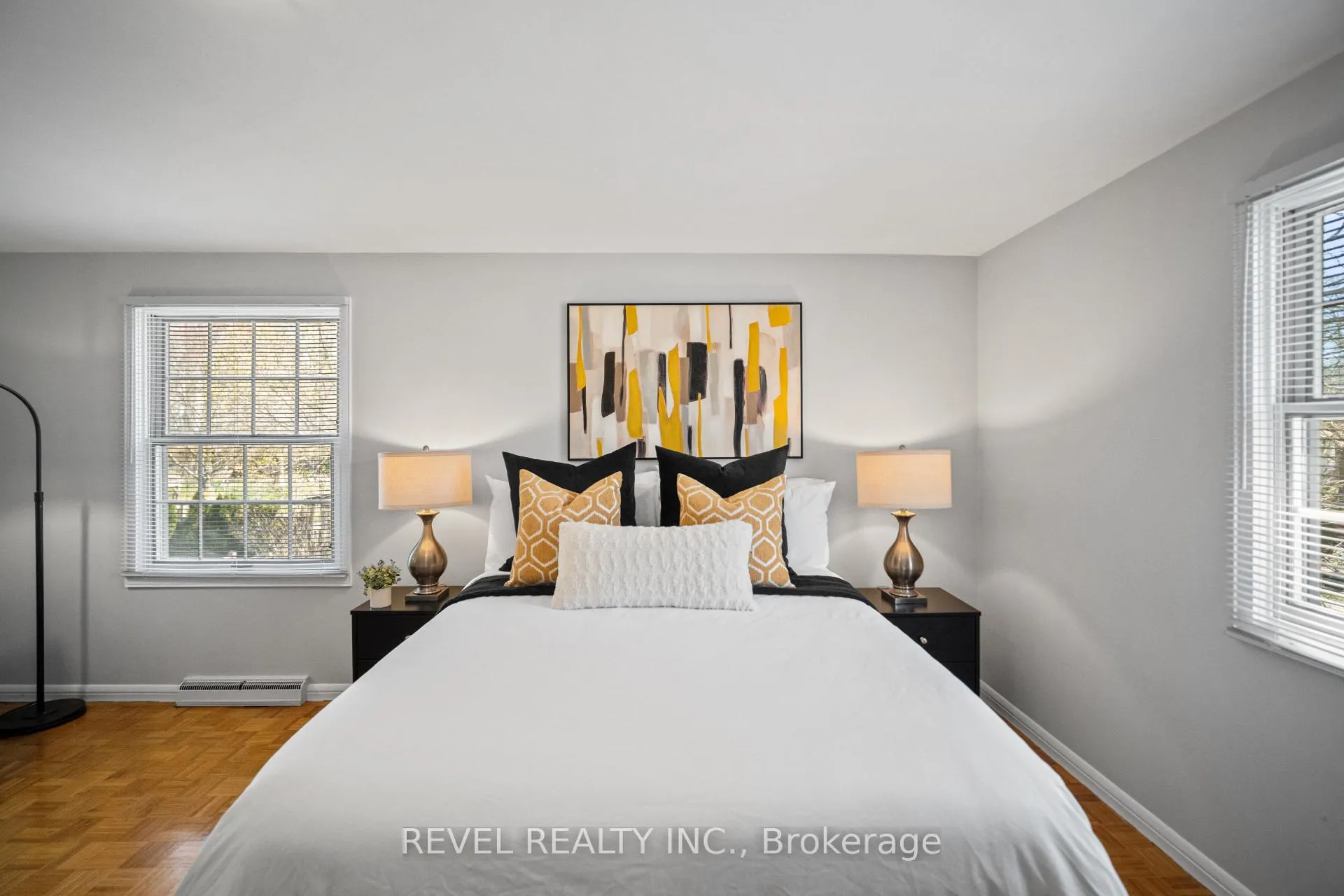 Photo 26 of 88 Culham Drive W, Cambridge — HOMEH