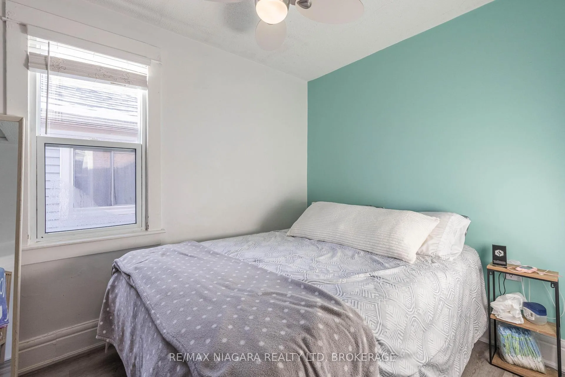 Photo 11 of 110 Mcalpine Avenue S, Welland, Lincoln/Crowland — HOMEH
