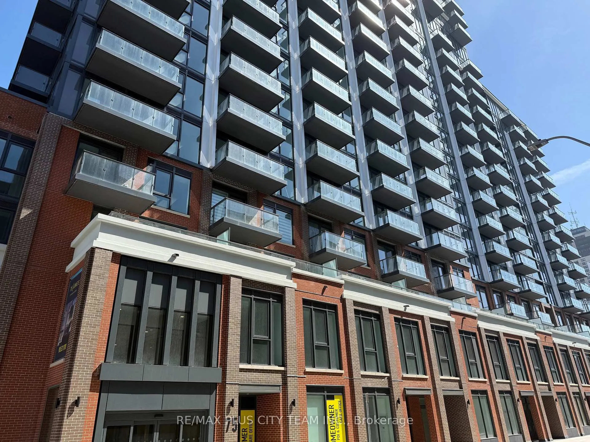 Photo 2 of Unit 1402, 75 James Street S, Hamilton, Corktown — HOMEH