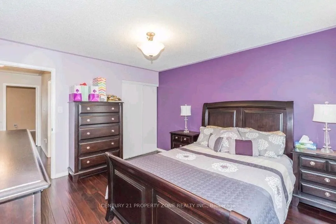 Photo 7 of 24 Fordwich Boulevard, Brampton, Northwest Sandalwood Parkway — HOMEH