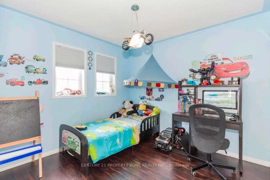 Photo 8 of 24 Fordwich Boulevard, Brampton, Northwest Sandalwood Parkway — HOMEH