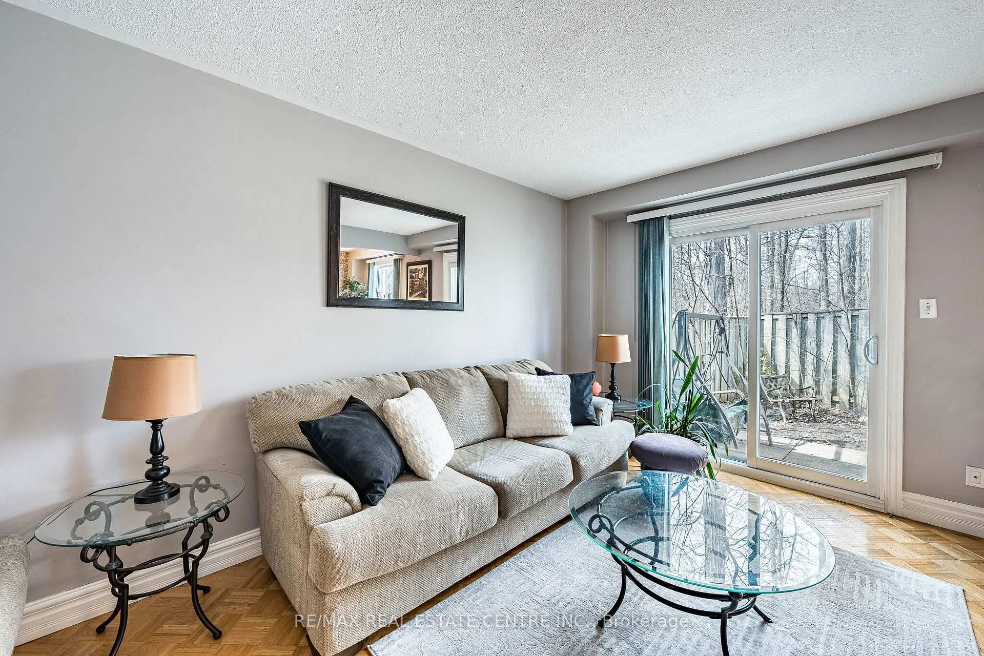 Photo 5 of 7 Morley Crescent, Brampton, Central Park — HOMEH