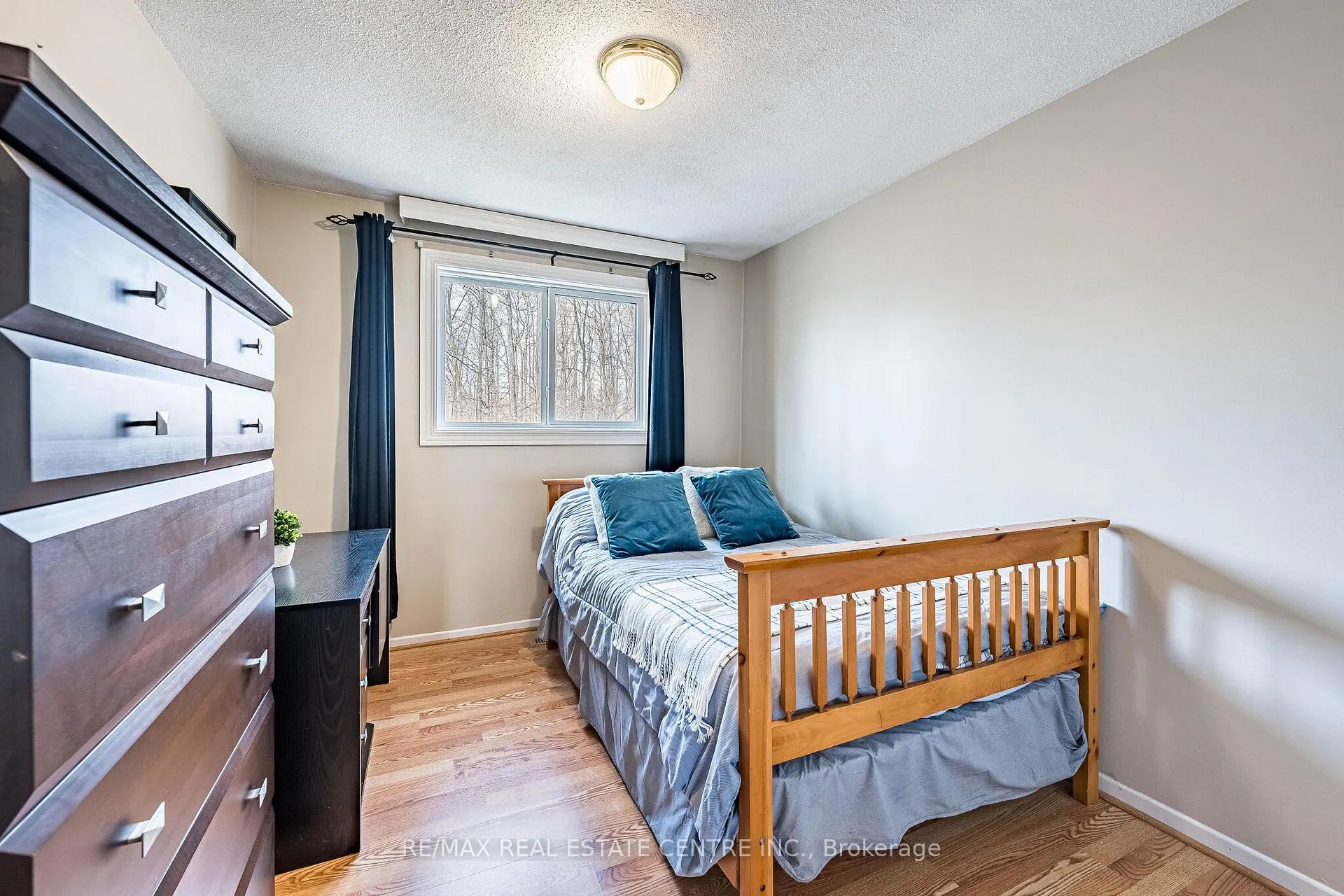 Photo 19 of 7 Morley Crescent, Brampton, Central Park — HOMEH