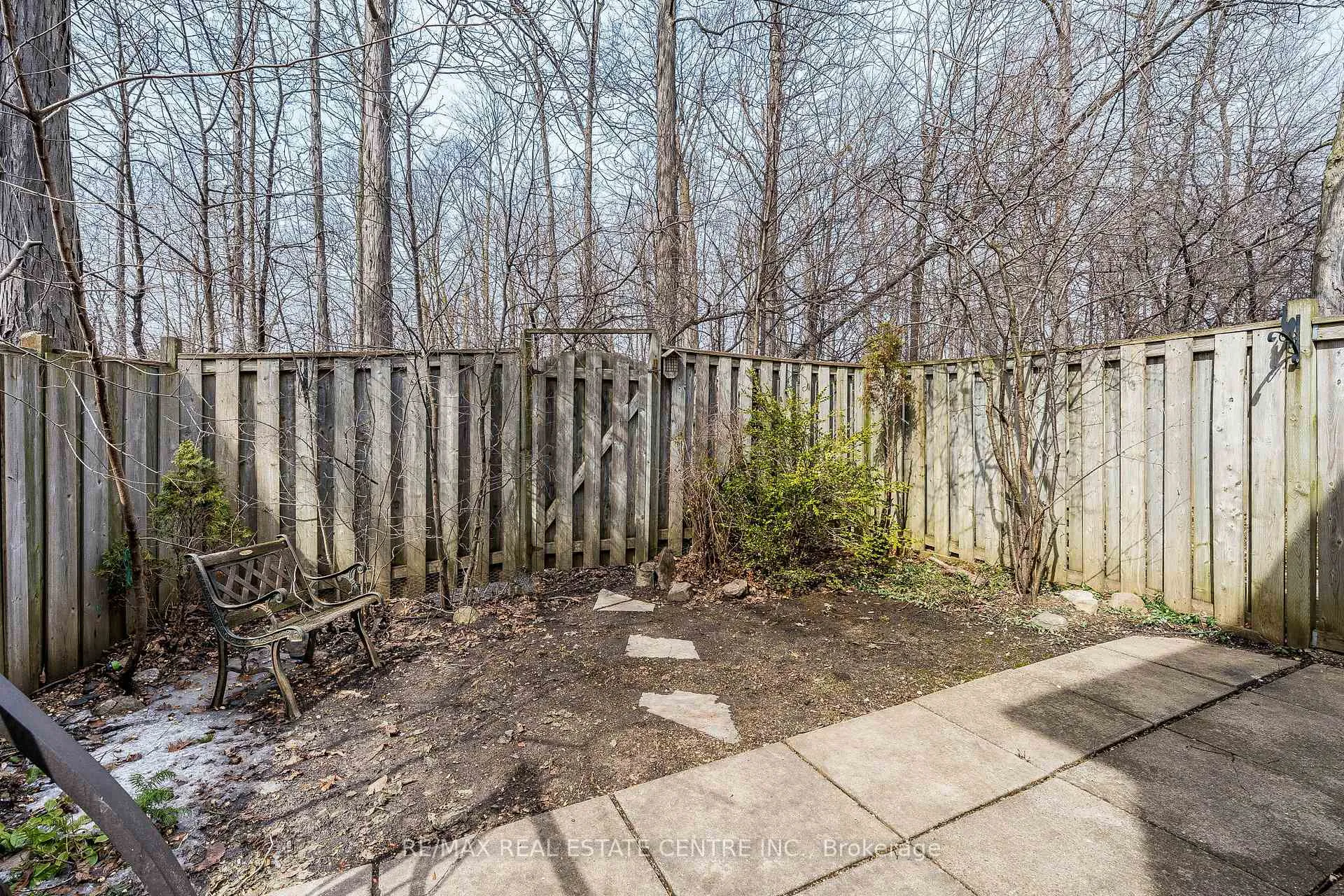 Photo 33 of 7 Morley Crescent, Brampton, Central Park — HOMEH