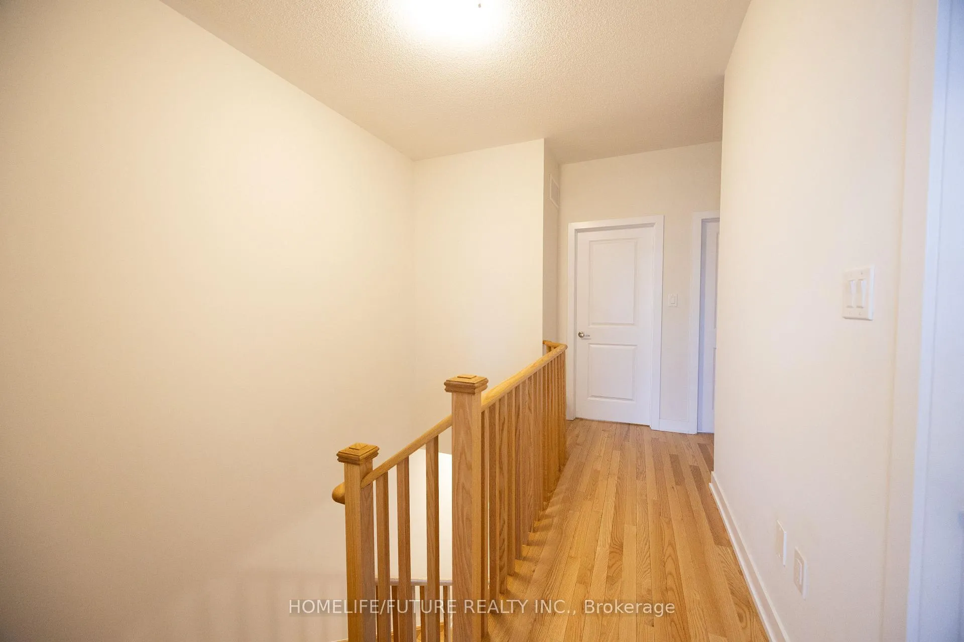 Photo 8 of 86 Stauffer Crescent, Markham, Cornell — HOMEH