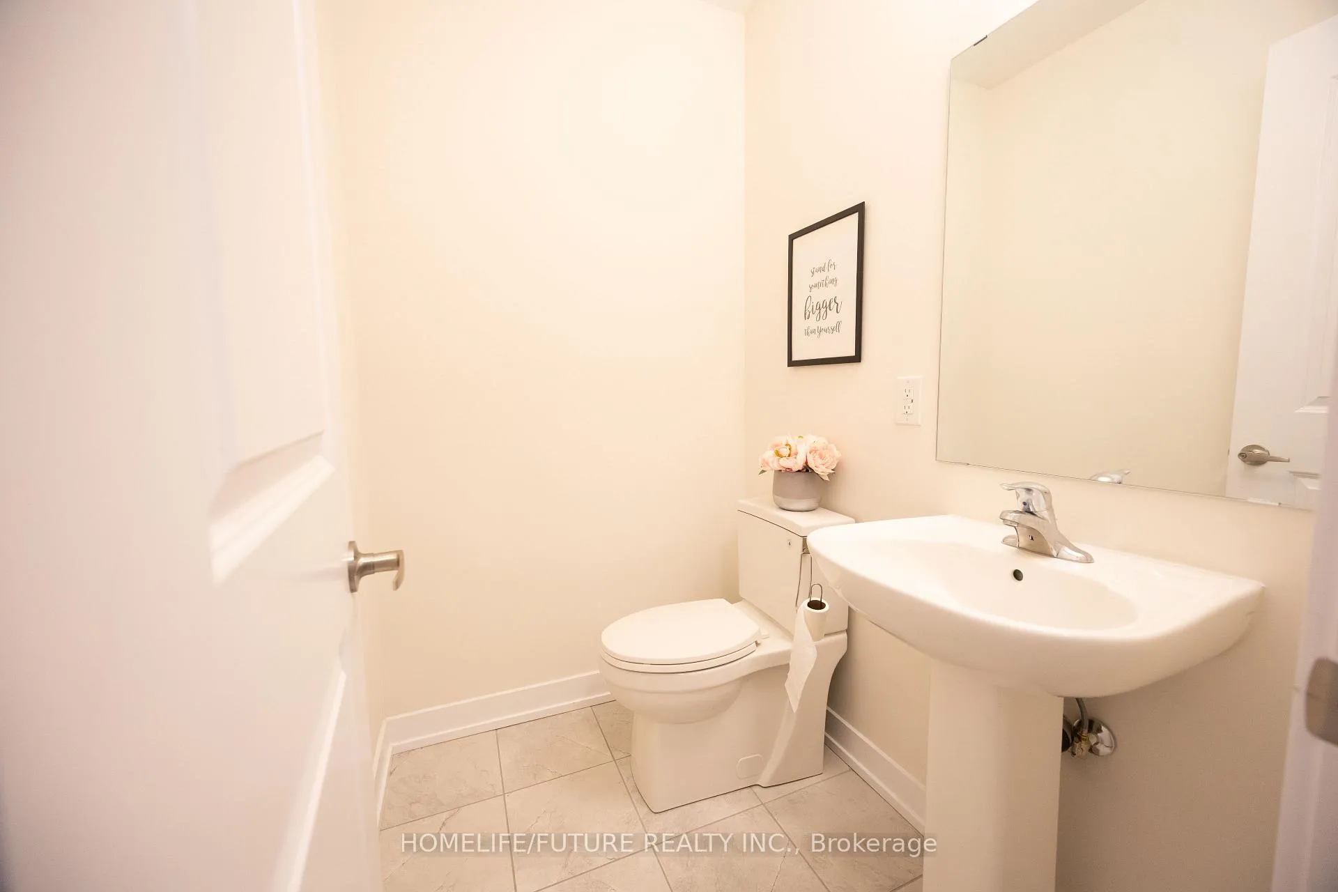 Photo 13 of 86 Stauffer Crescent, Markham, Cornell — HOMEH