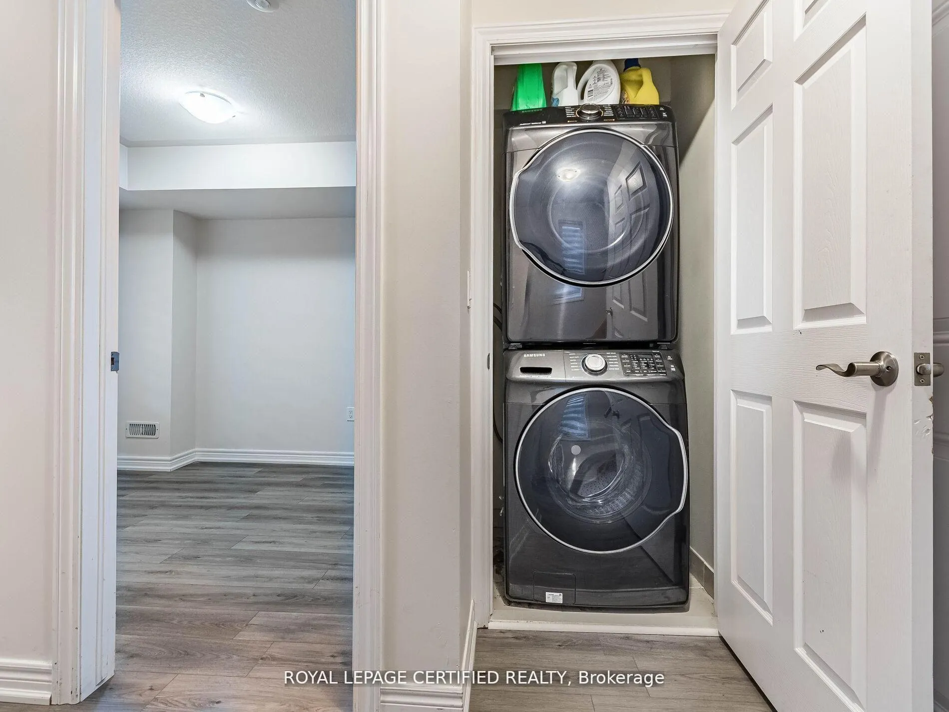 Photo 6 of 596 Linden Drive, Cambridge, Preston Heights — HOMEH