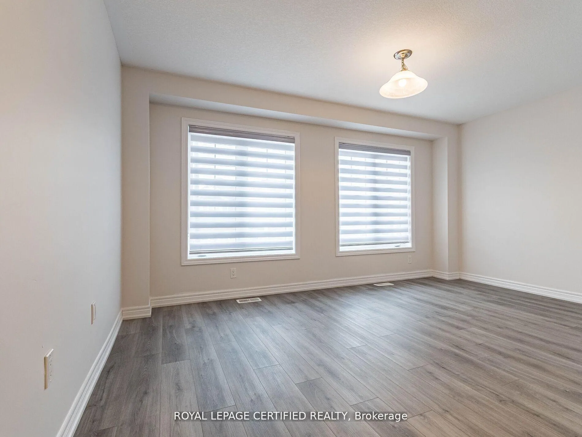 Photo 16 of 596 Linden Drive, Cambridge, Preston Heights — HOMEH