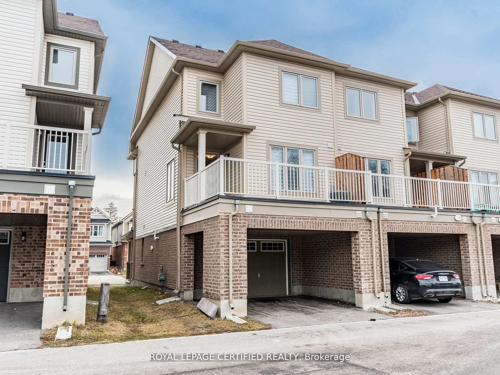 Photo 44 of 596 Linden Drive, Cambridge, Preston Heights — HOMEH