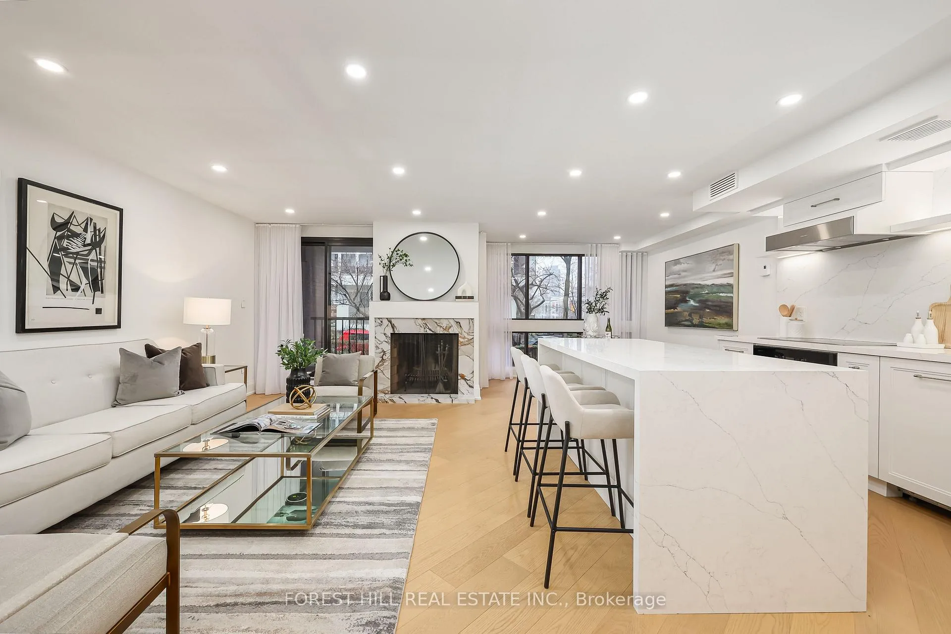 Photo 4 of Unit 115, 349 St Clair Avenue W, Toronto, Casa Loma — HOMEH