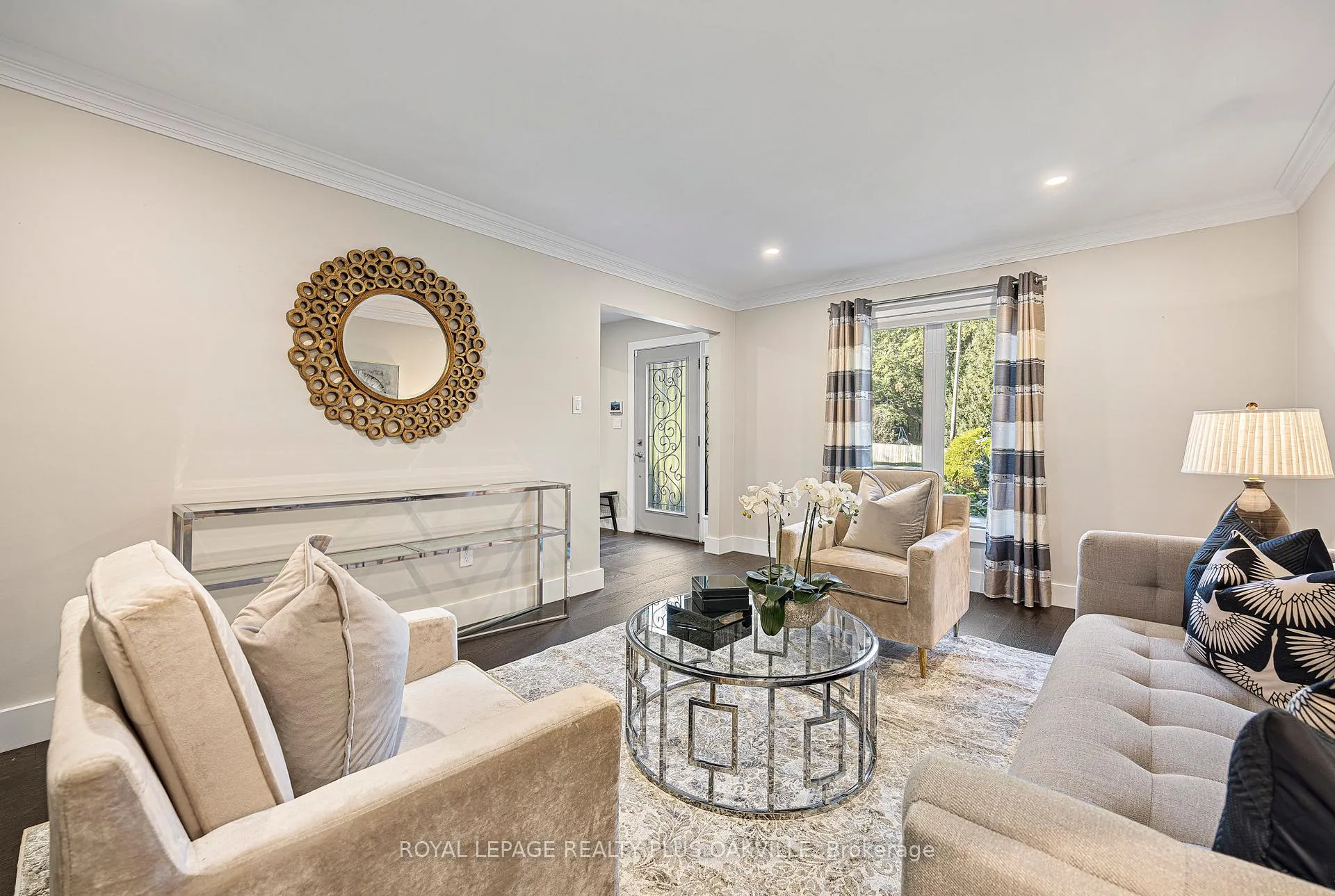 Photo 8 of 679 Greenravine Drive, Hamilton, Ancaster — HOMEH