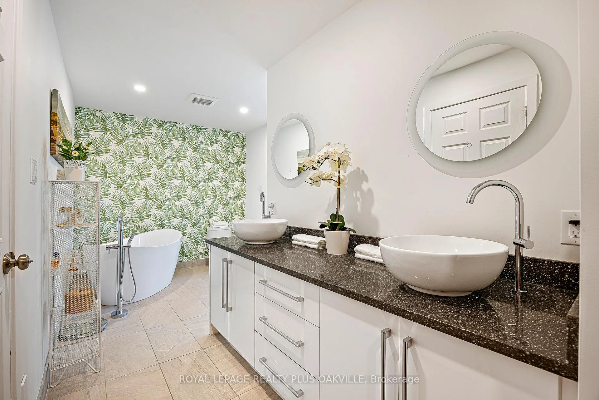 Photo 22 of 679 Greenravine Drive, Hamilton, Ancaster — HOMEH