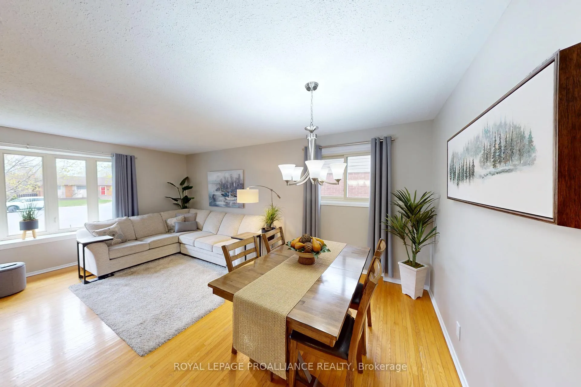 Photo 13 of 6 Richmond Grove, Belleville, Belleville Ward — HOMEH