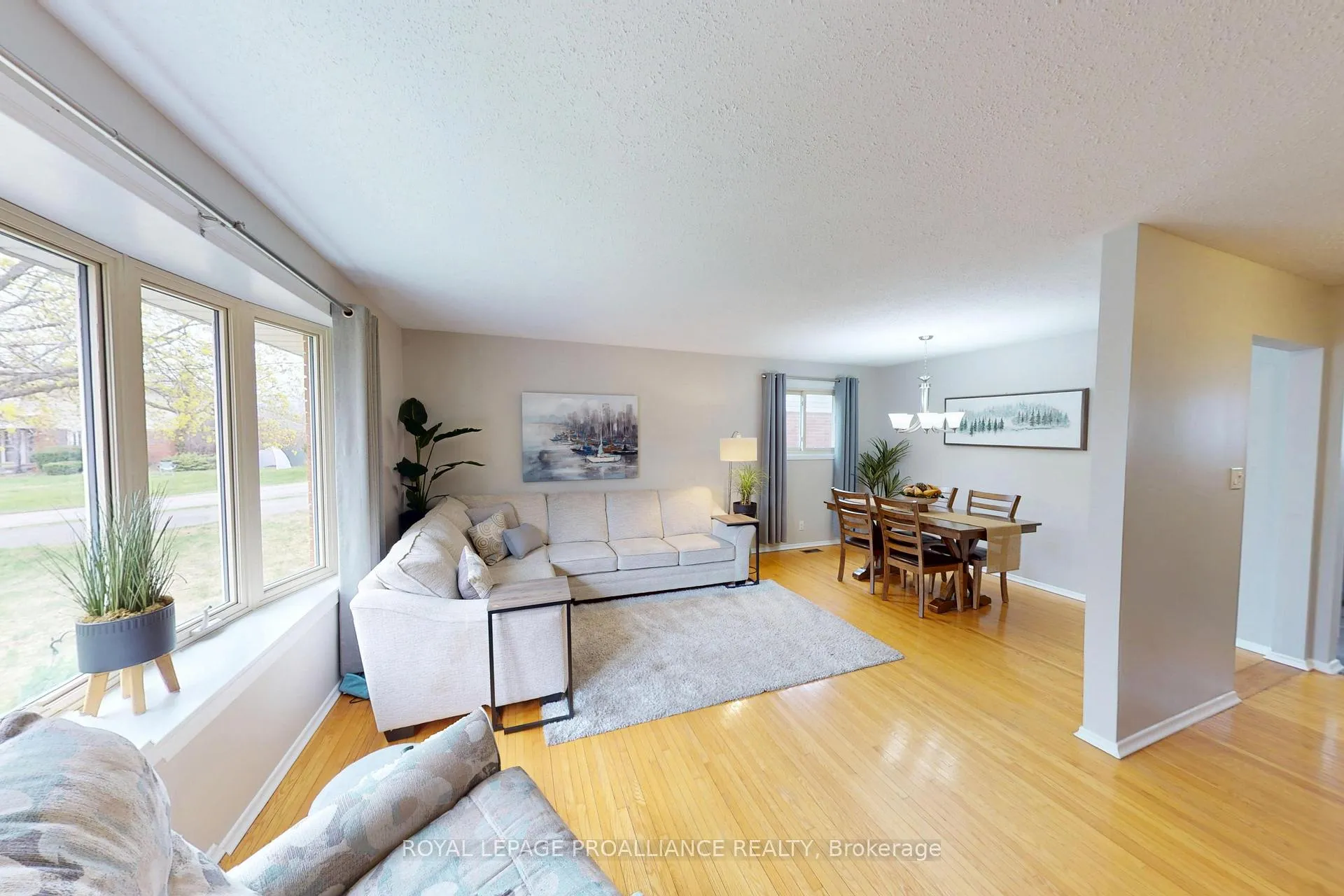 Photo 15 of 6 Richmond Grove, Belleville, Belleville Ward — HOMEH