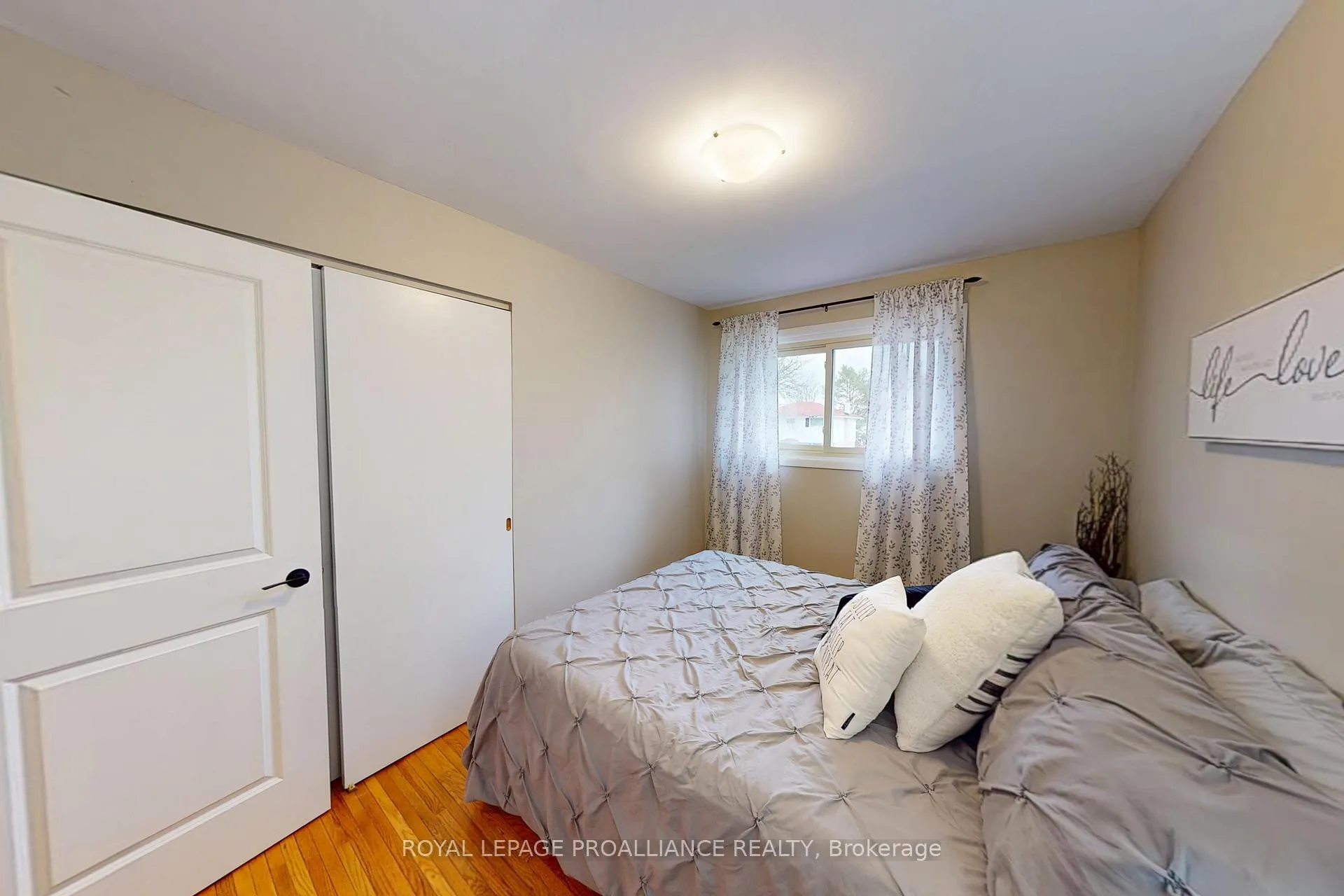 Photo 27 of 6 Richmond Grove, Belleville, Belleville Ward — HOMEH