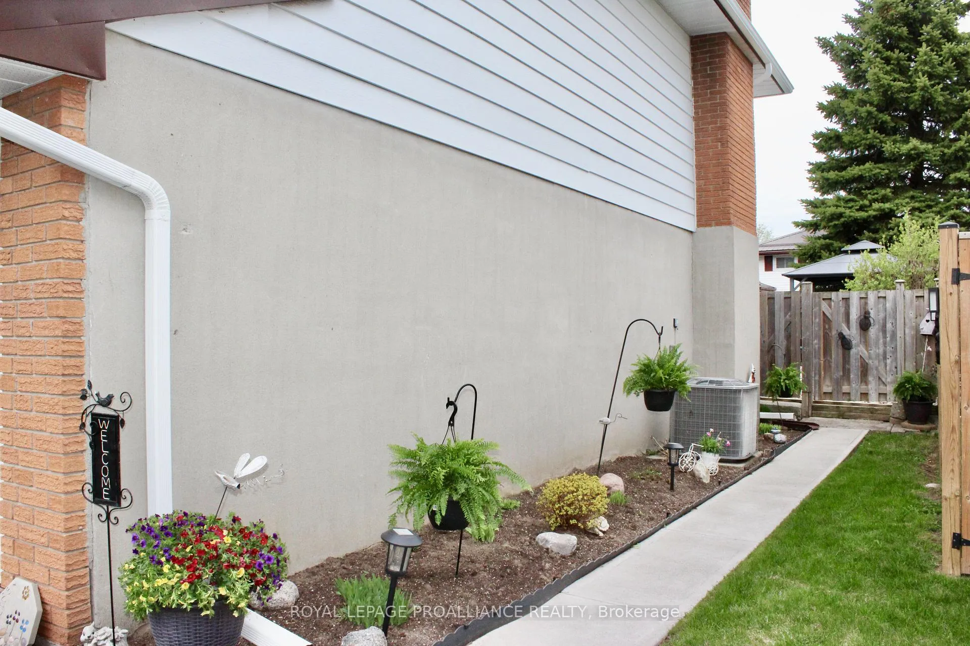 Photo 37 of 6 Richmond Grove, Belleville, Belleville Ward — HOMEH