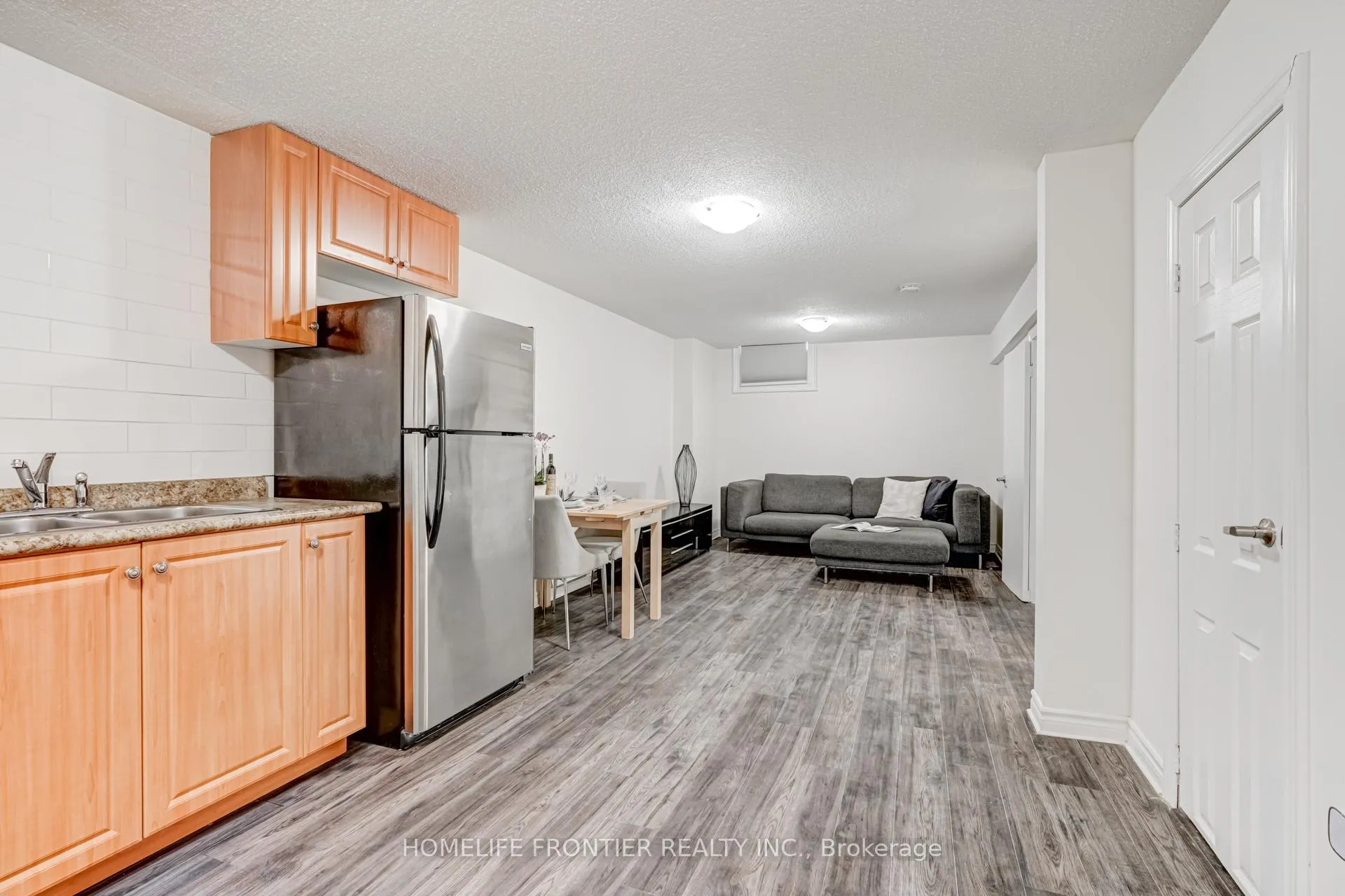 Photo 2 of Unit Bsmt, 29 Madsen Crescent, Markham, Unionville — HOMEH